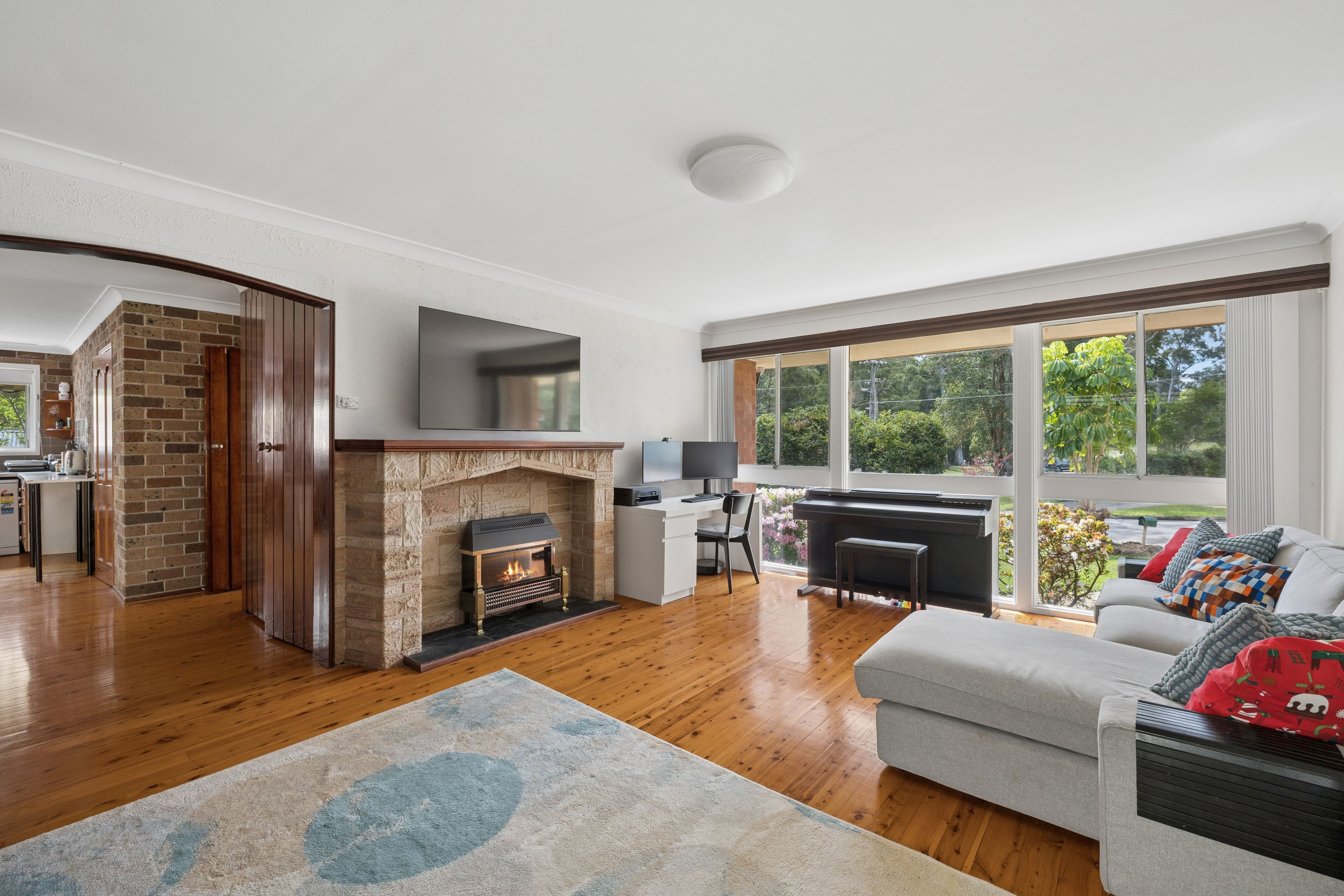 22 Gabrielle Avenue — photo 3 of 16