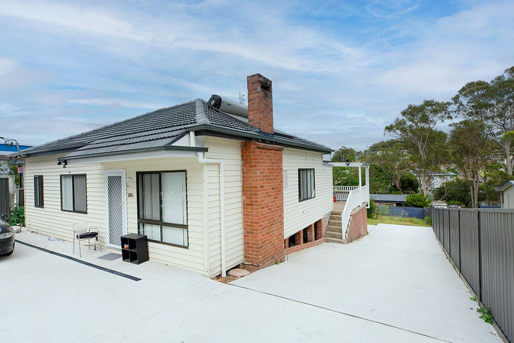281 Main Road, Fennell Bay NSW 2283