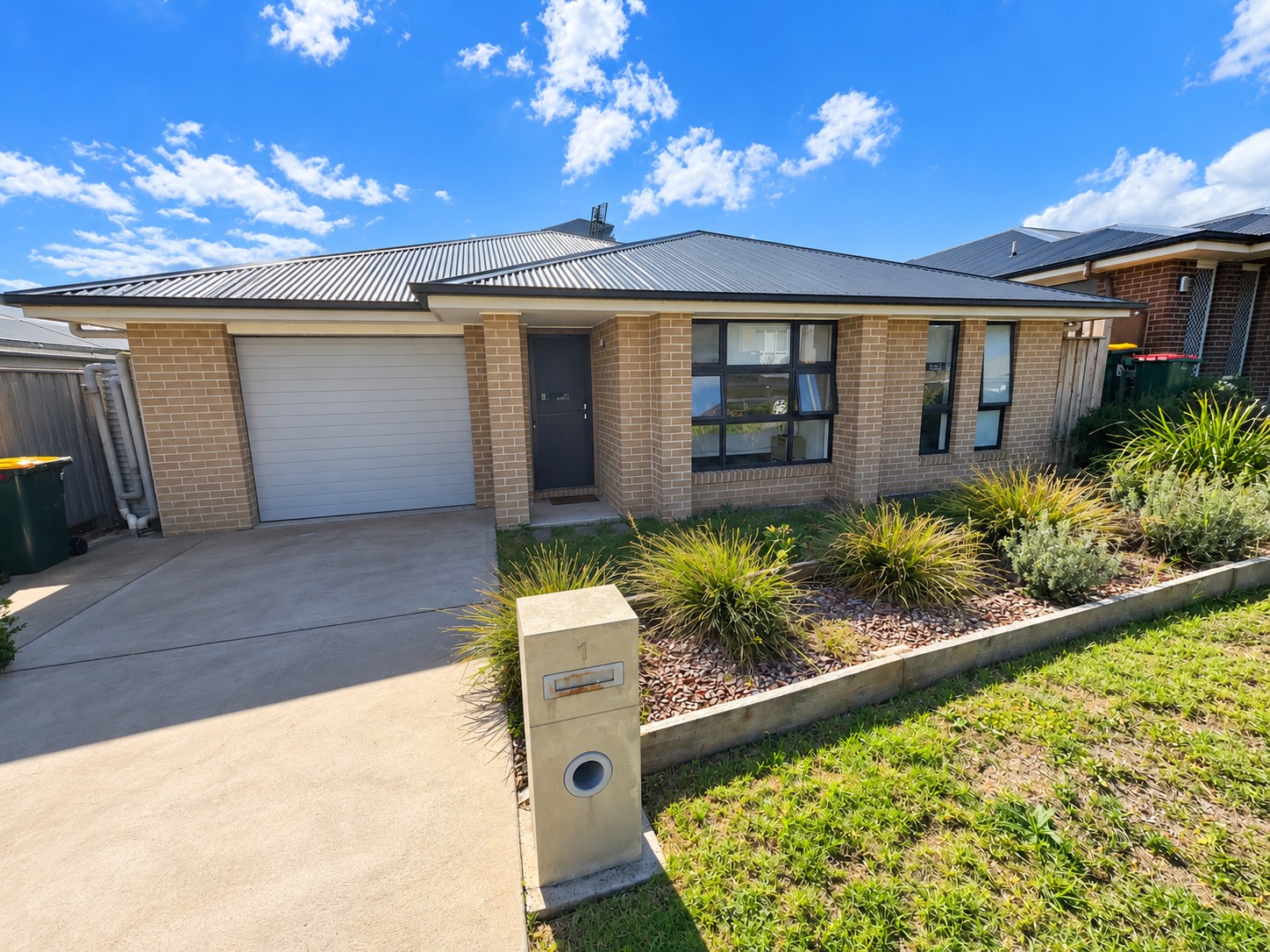 1 Biyung Street, Fletcher, NSW 2287