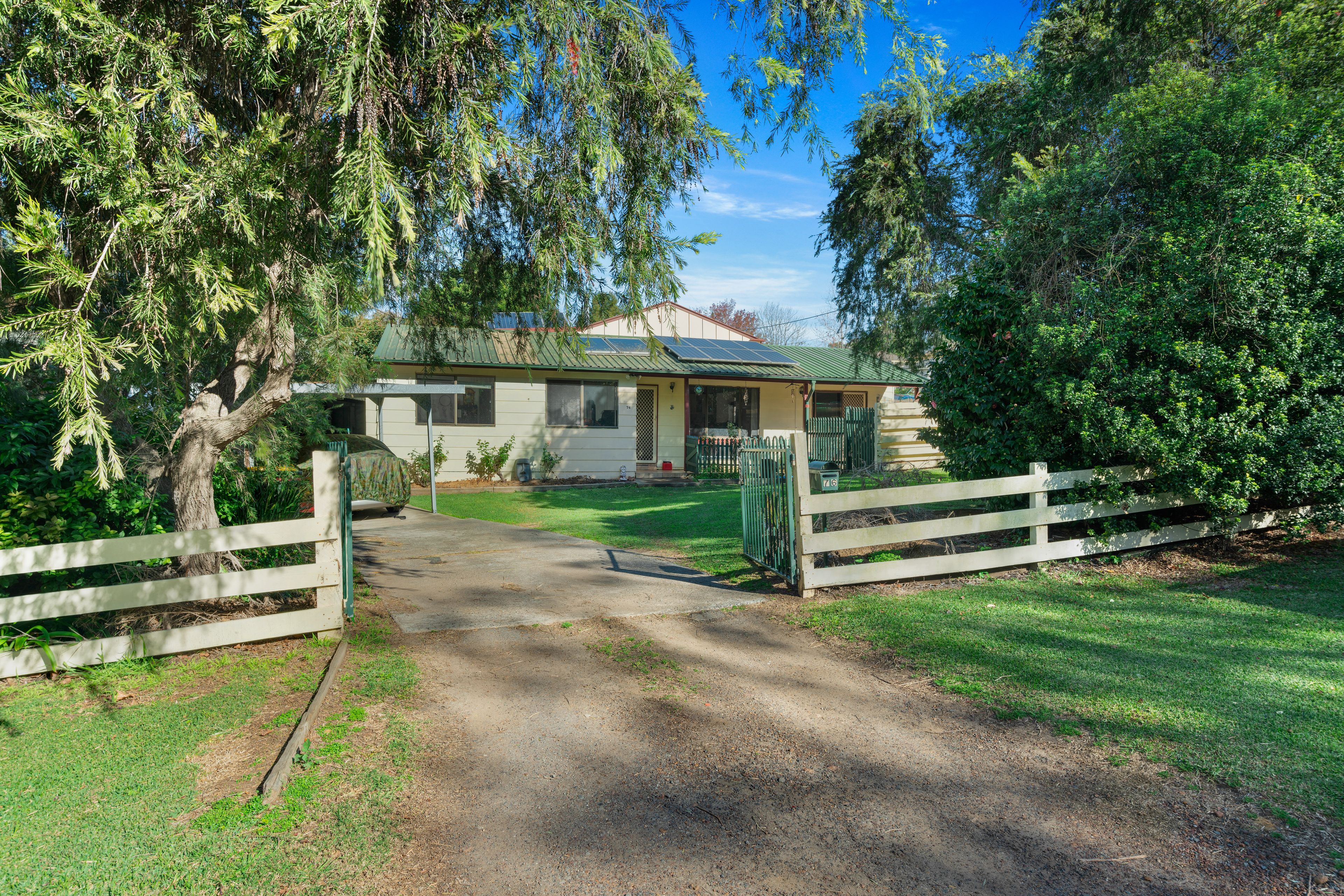 76 Douglas Street, Nowra NSW 2541