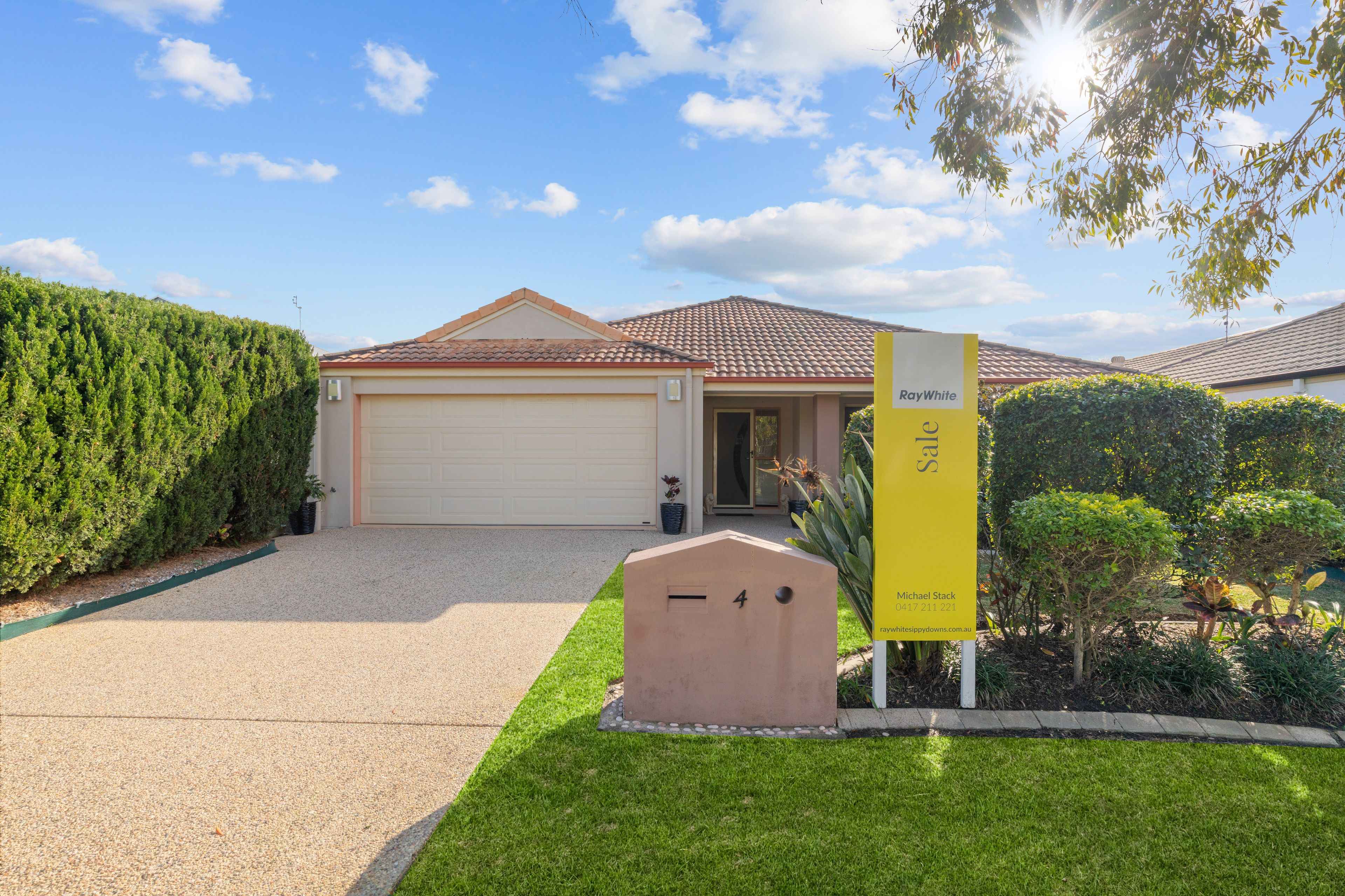 4 Burrows Street, Sippy Downs QLD 4556