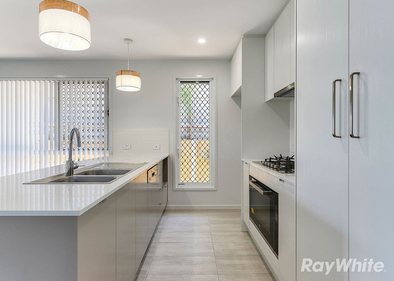 38 Rhone Drive, Holmview, QLD 4207