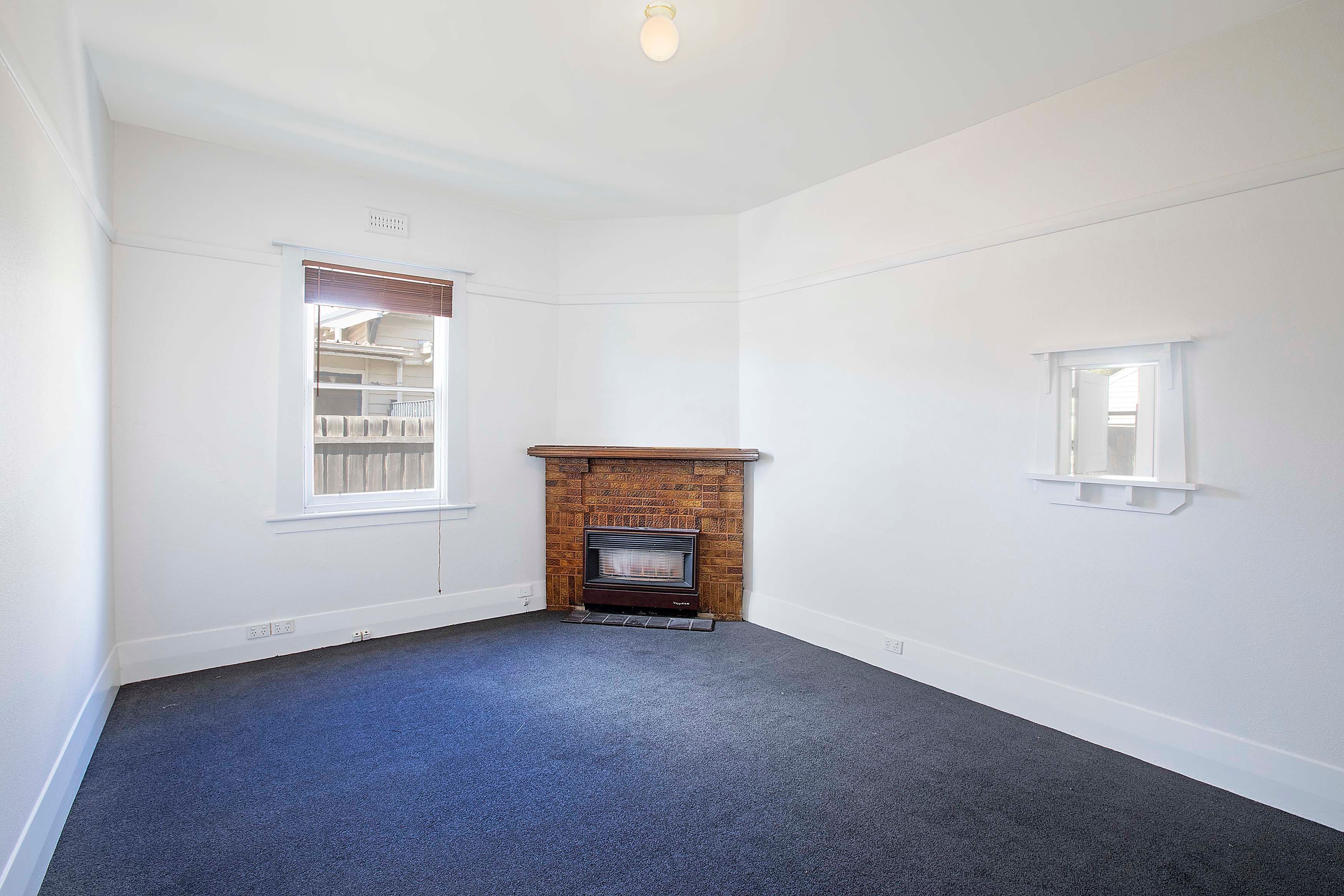 8 Brown Street, East Geelong, VIC 3219