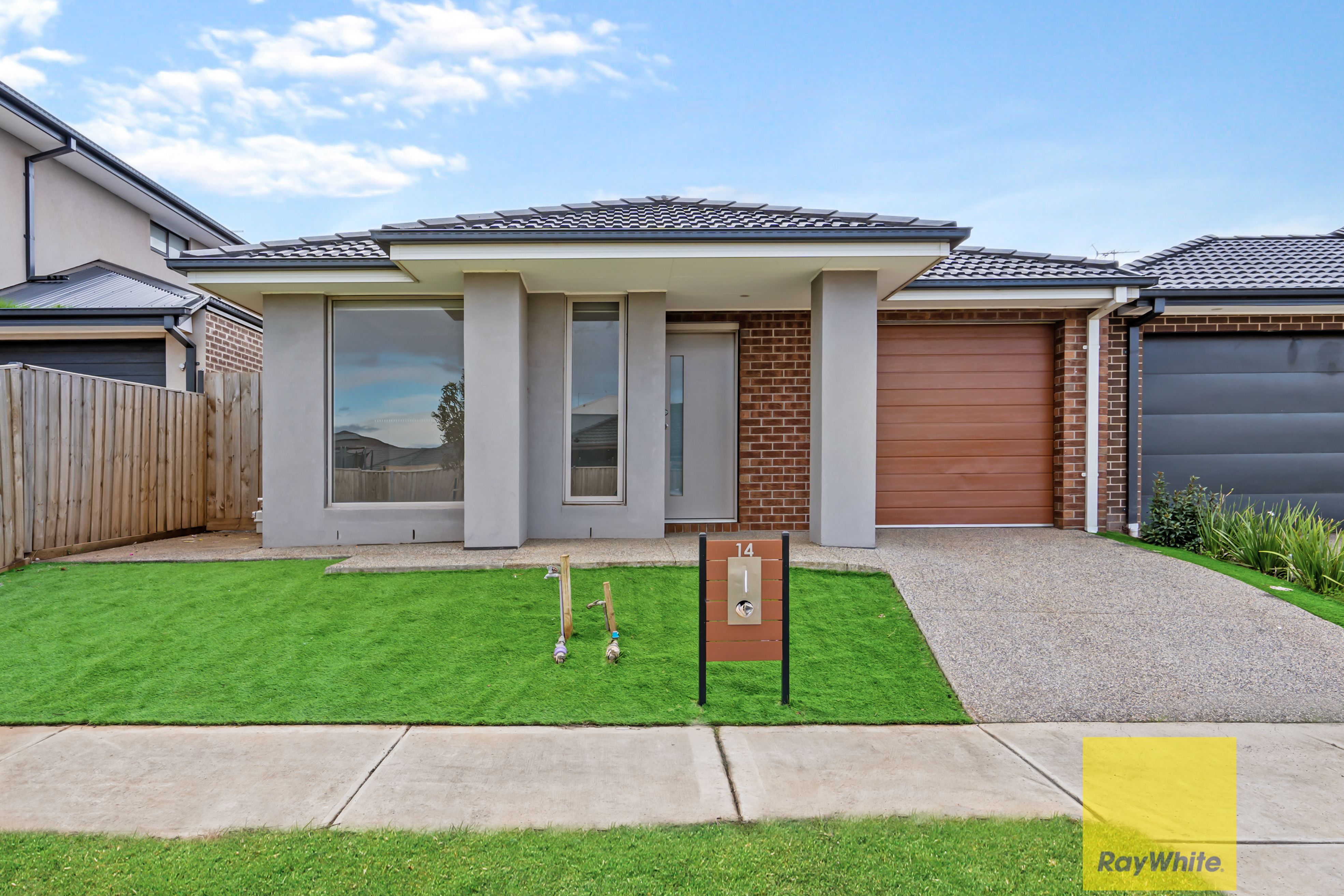 14 Escott Road, AINTREE, VIC 3336 Leased House Ray White Deer Park
