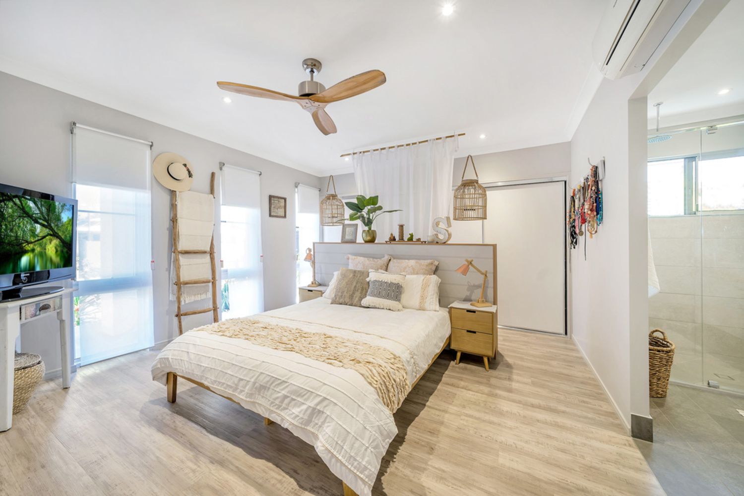 54 Seaways Street, Trinity Beach, QLD 4879