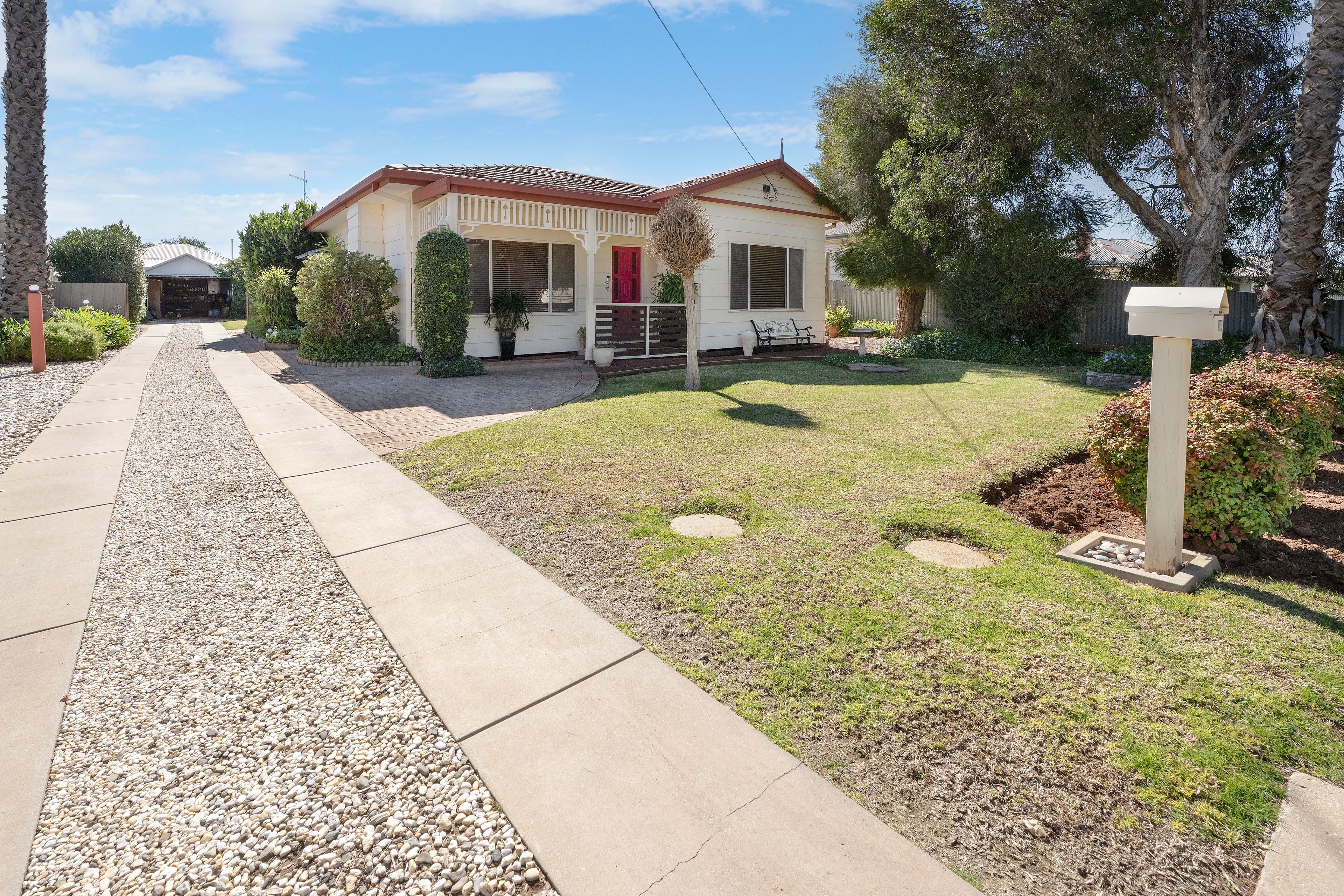 10 Burton Street, Swan Hill, VIC 3585