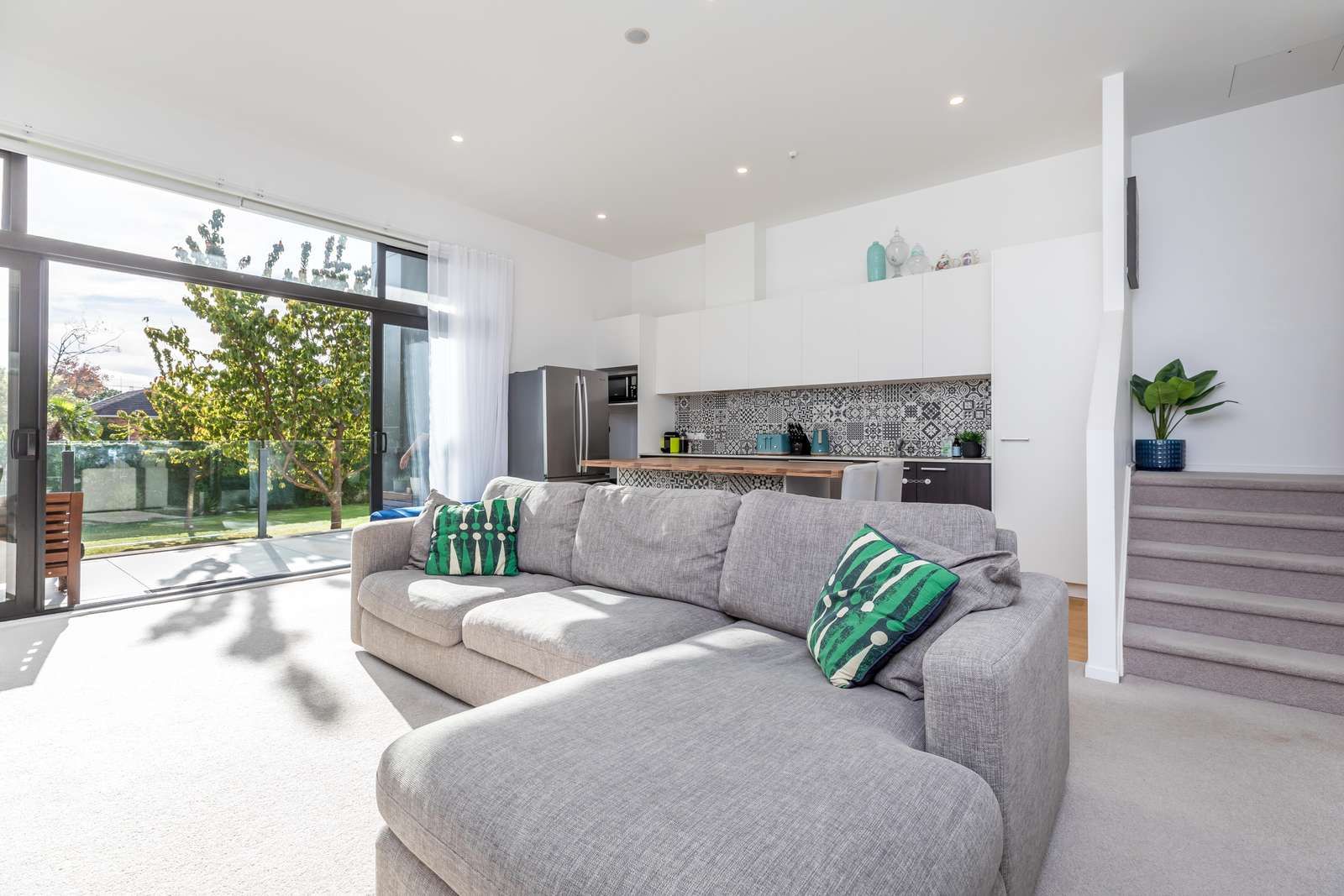 9/8 Thompson Park Road, Mount Wellington, Auckland City