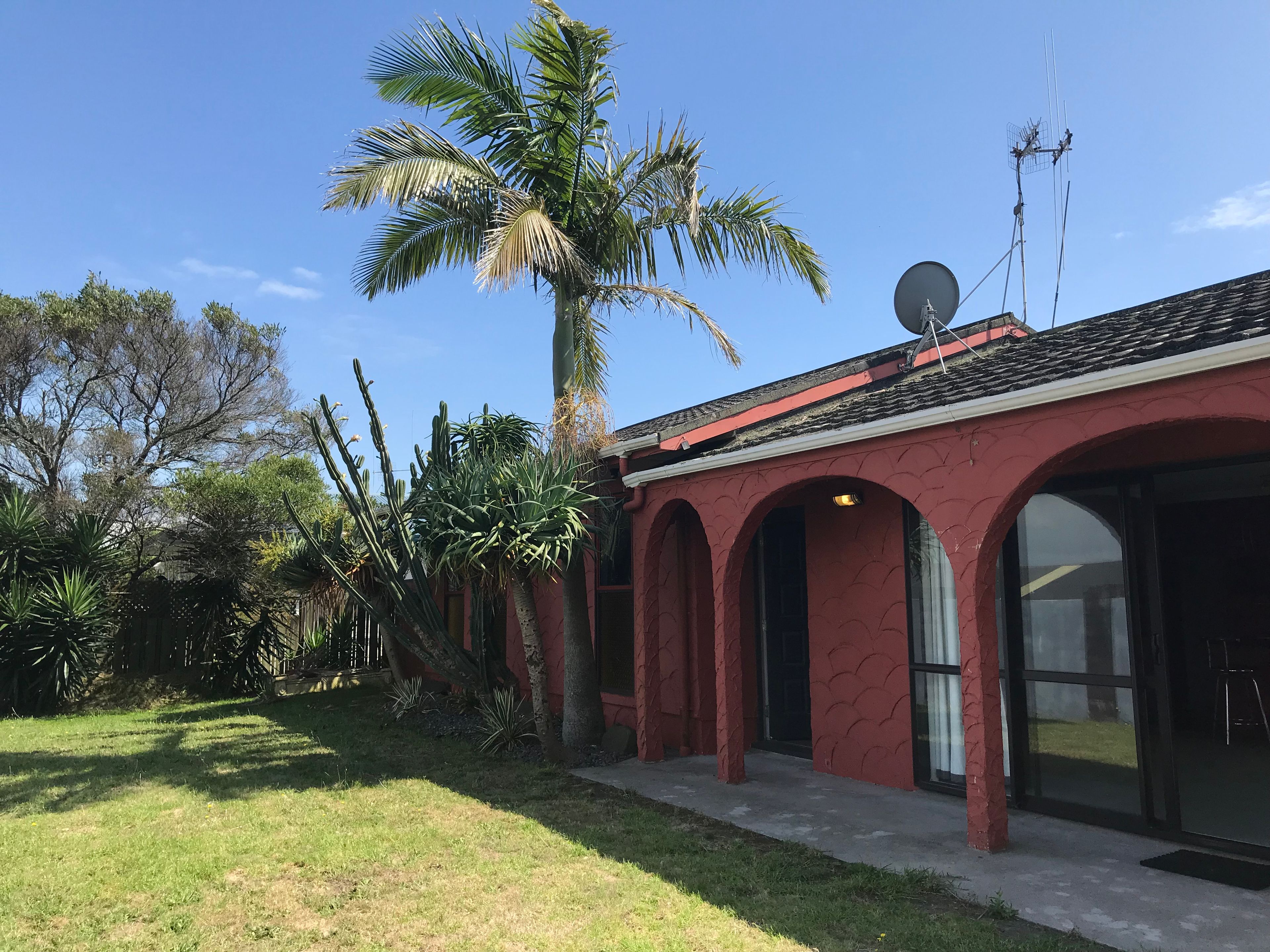 1 SOLWAY Place, Bayfair, Tauranga City