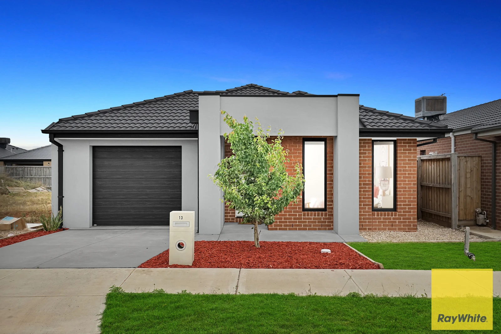 13 Wasim Circuit, Rockbank, VIC 3335