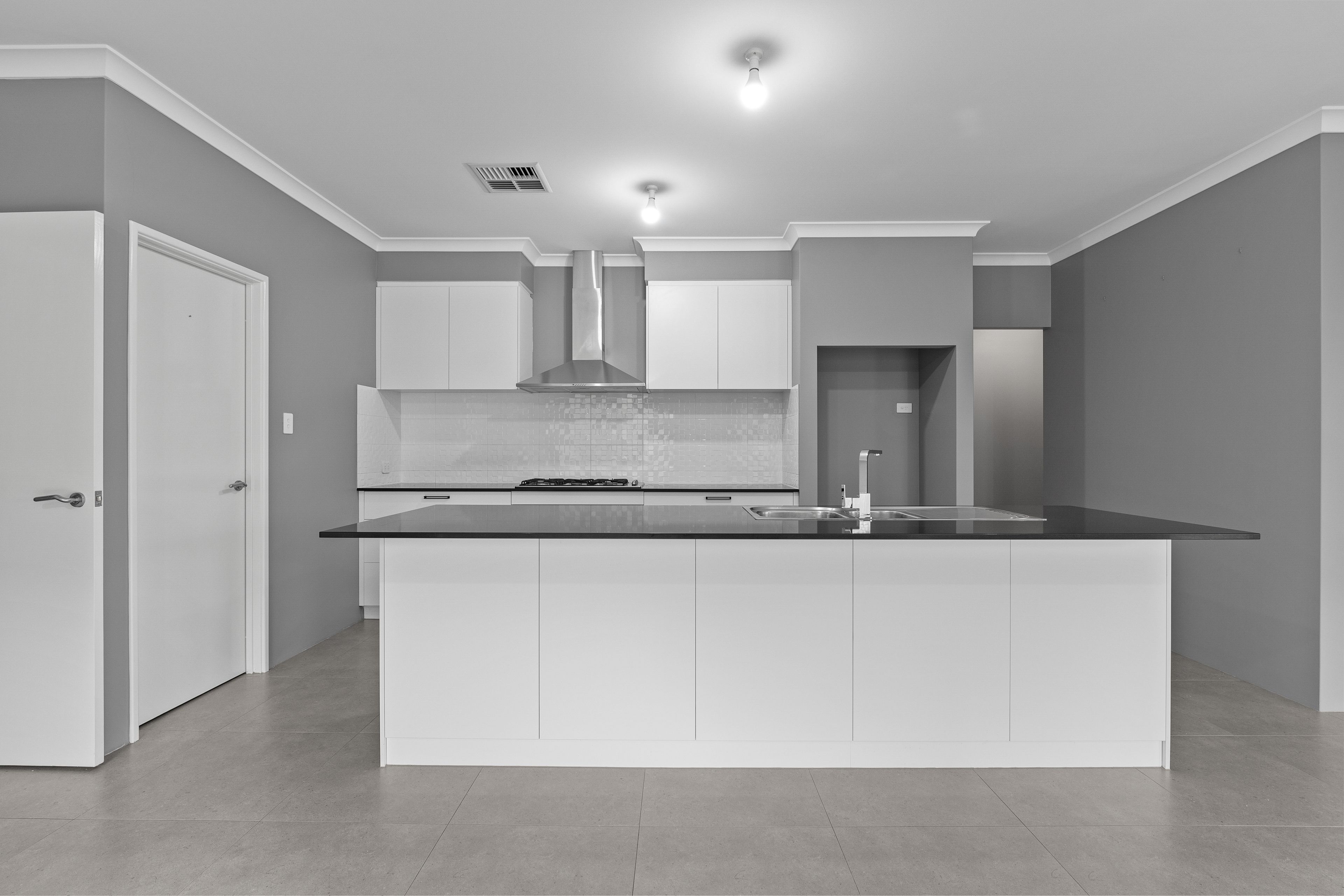 30 Lochern Road — photo 10 of 30