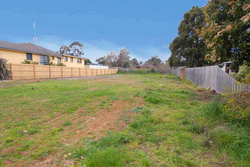 19 Dobson Street, Ferntree Gully, VIC 3156
