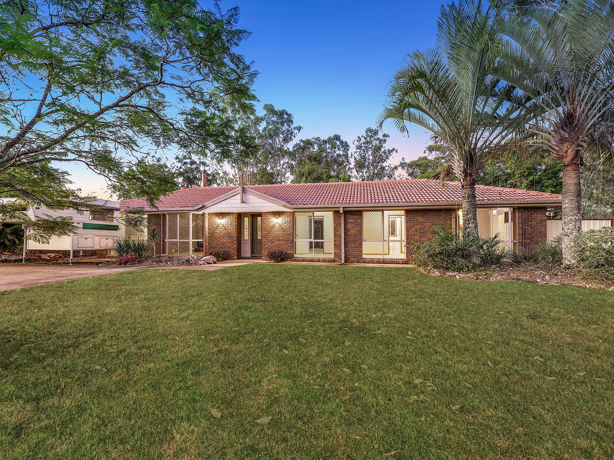 53 Elm Road, Walloon, QLD 4306