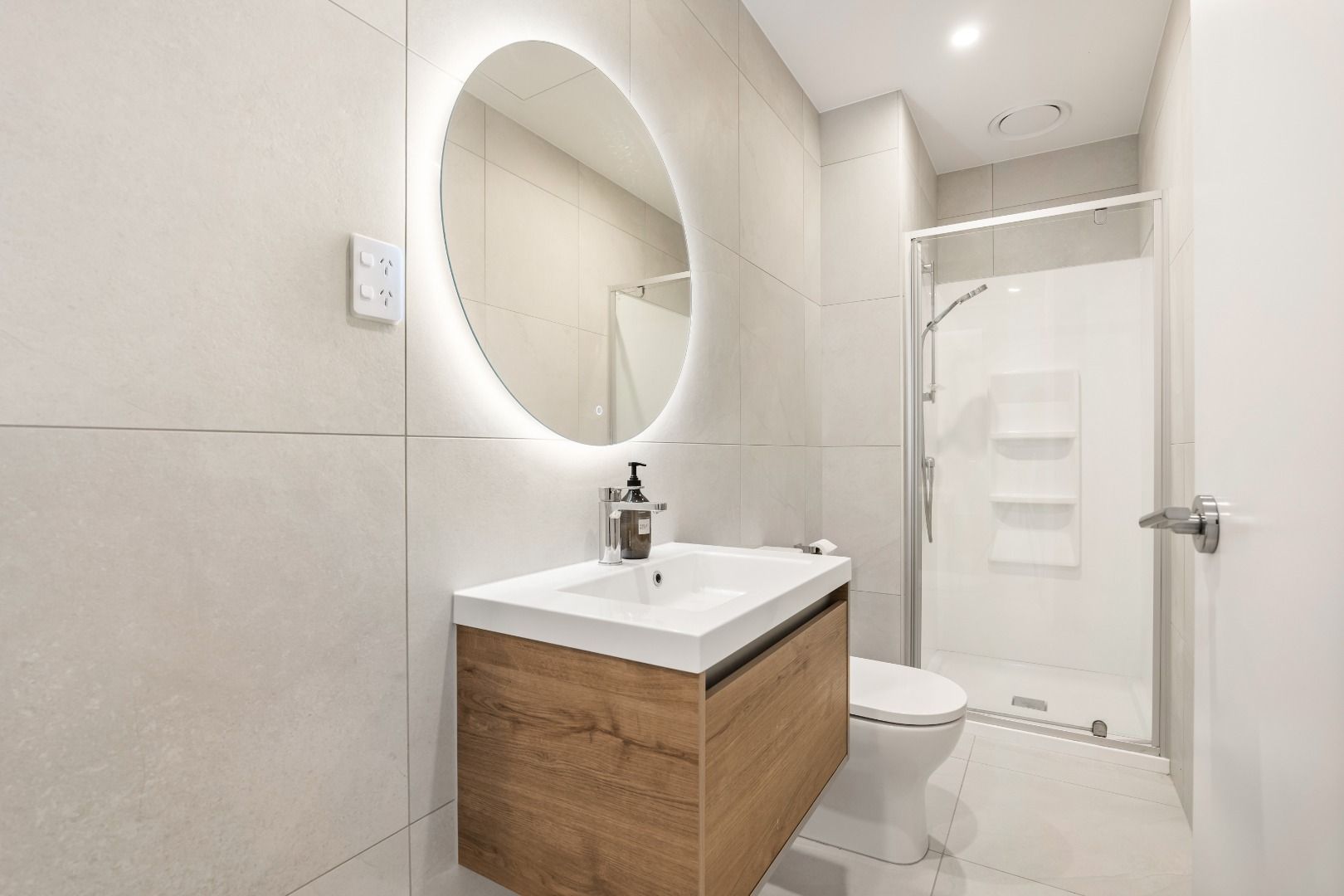 1/33 Nugget Avenue, Hobsonville, Waitakere City