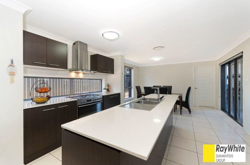 4 Flagship Ridge, JORDAN SPRINGS, NSW 2747