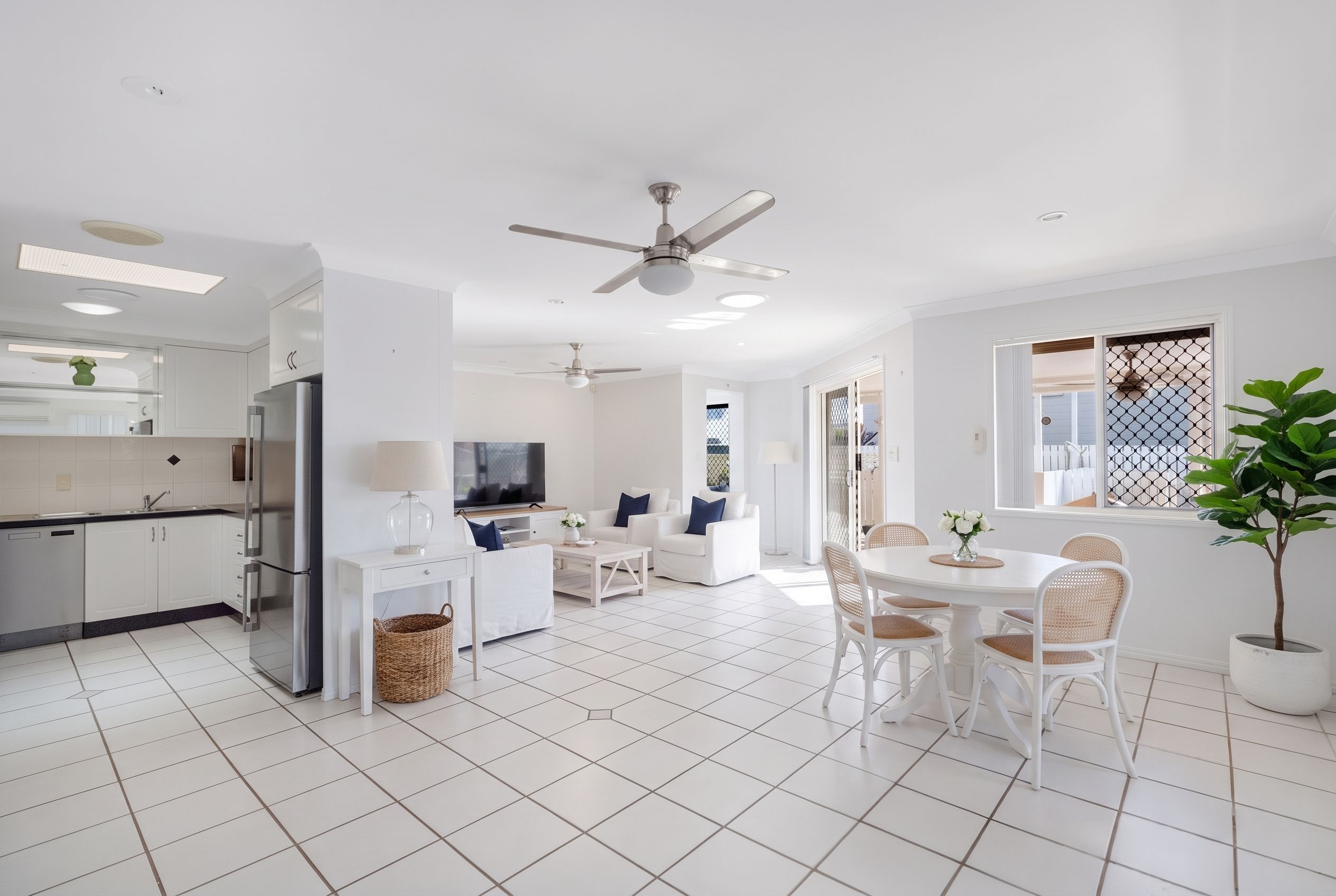 8A Maryborough Terrace — photo 4 of 26