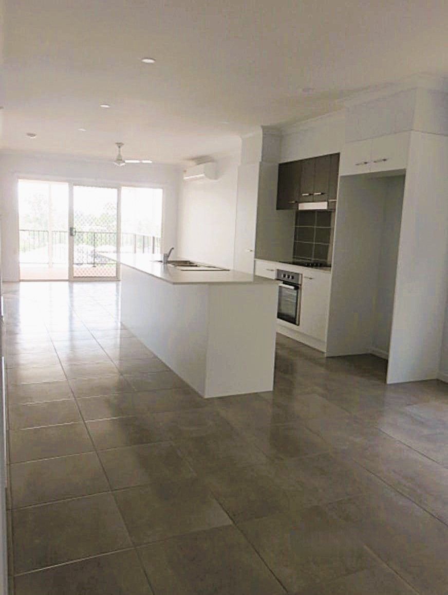 11 Goldfinch Street, Redbank Plains, QLD 4301 House for Rent Ray