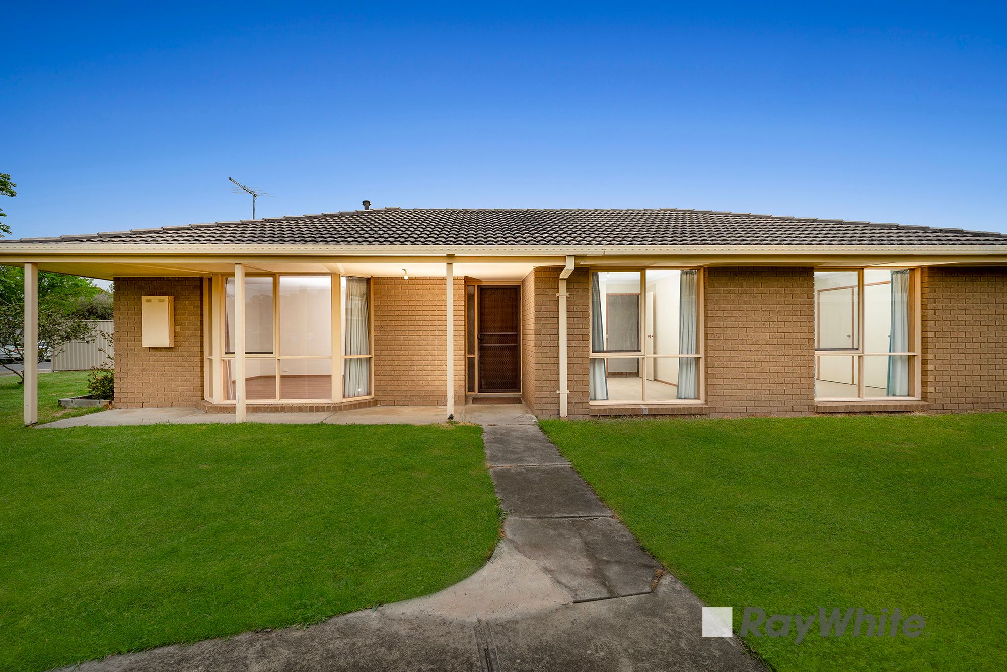 29 Shiraz Crescent , Narre Warren VIC 3805