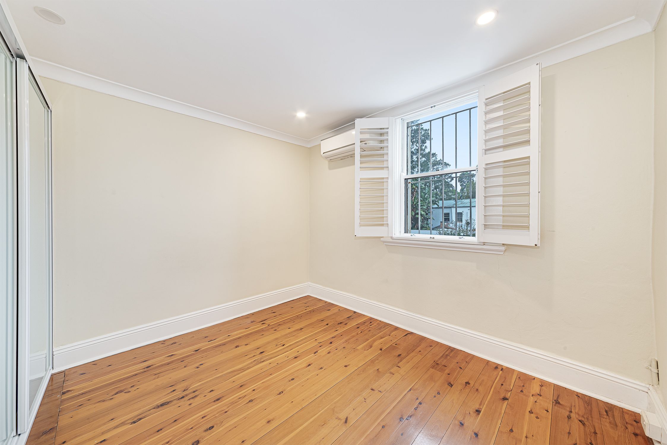708 Bourke Street — photo 13 of 15