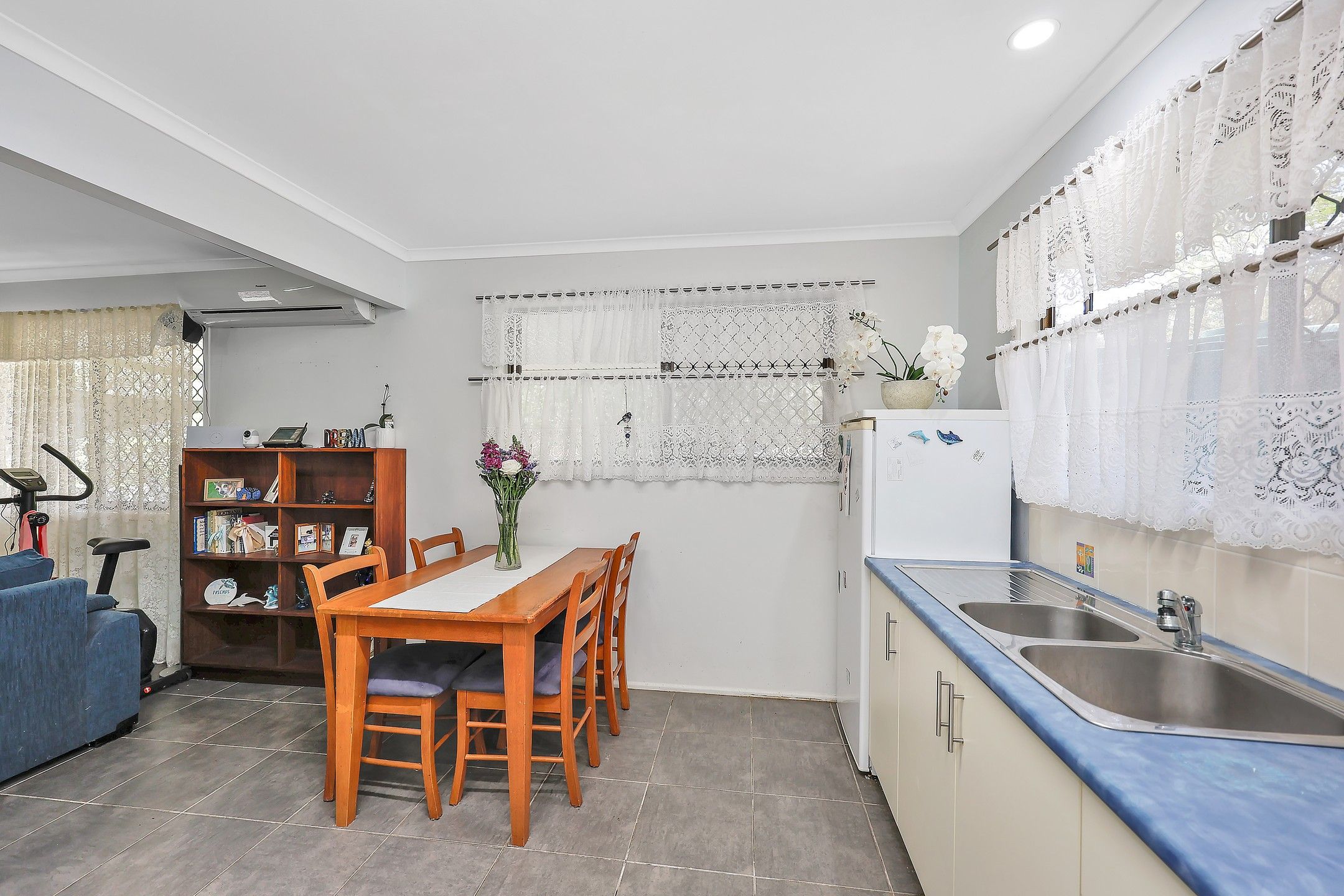 99 Tanderra Drive — photo 12 of 25
