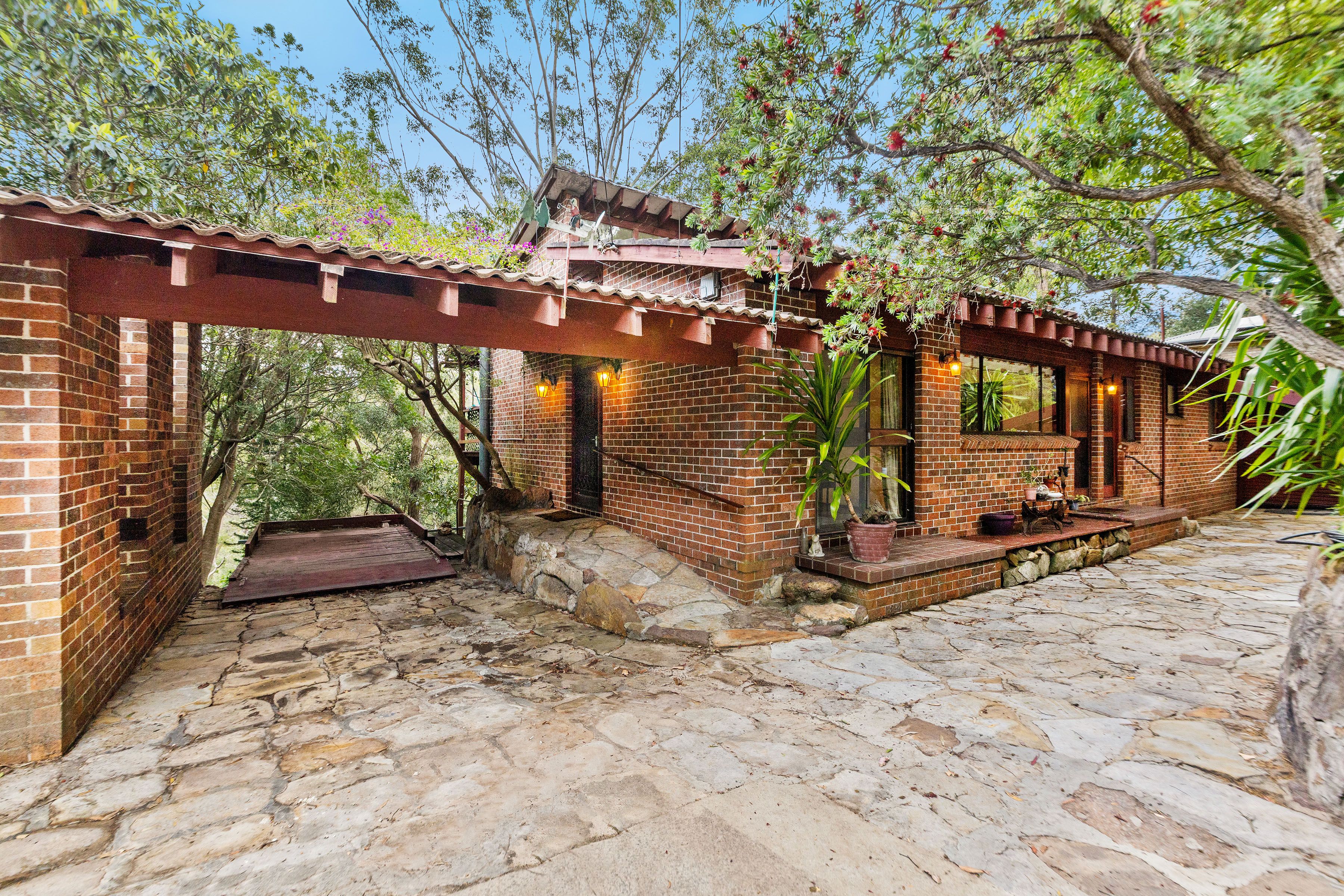 46A Manor Road , Hornsby NSW 2077