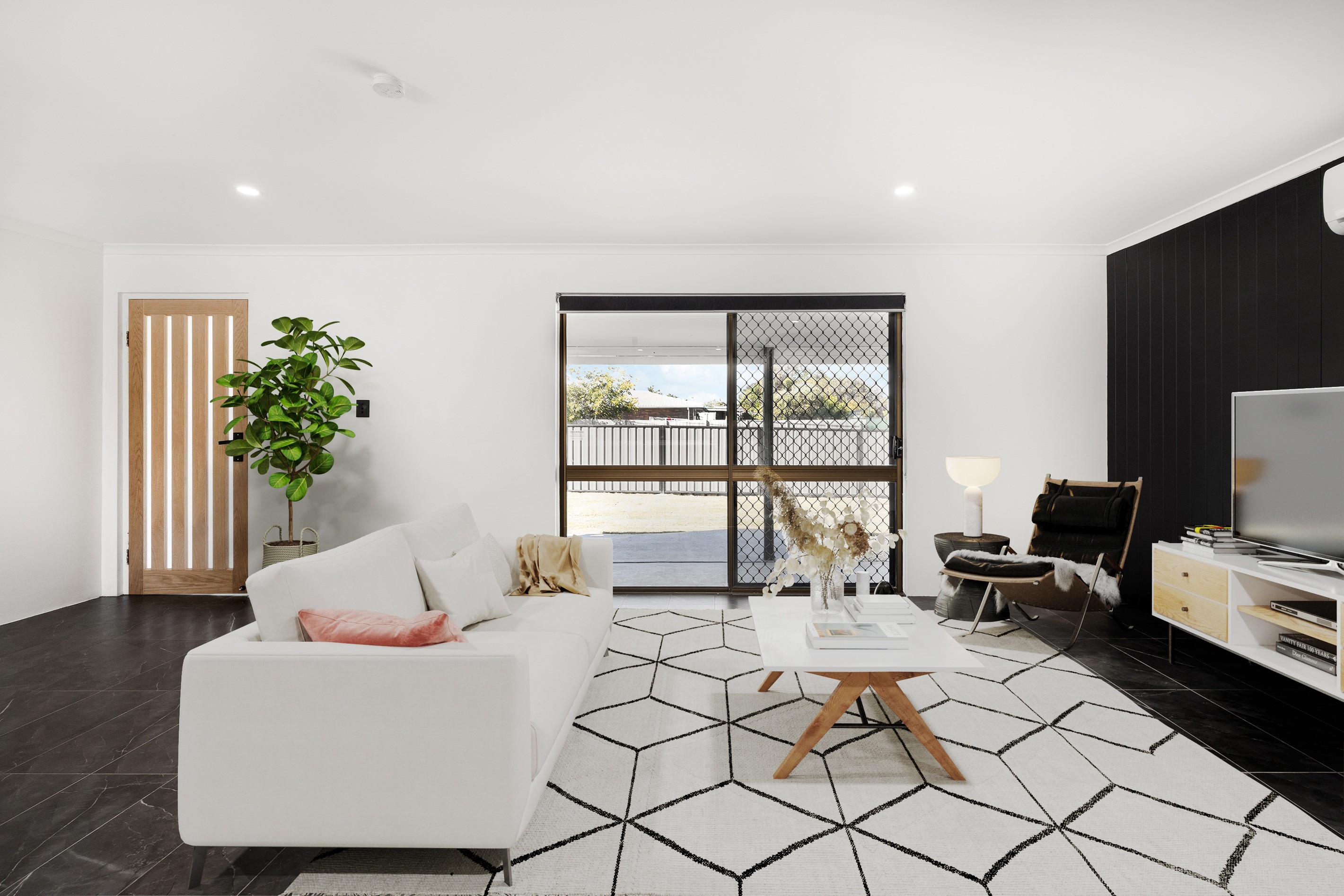 6 Quandong Street, Crestmead, QLD 4132