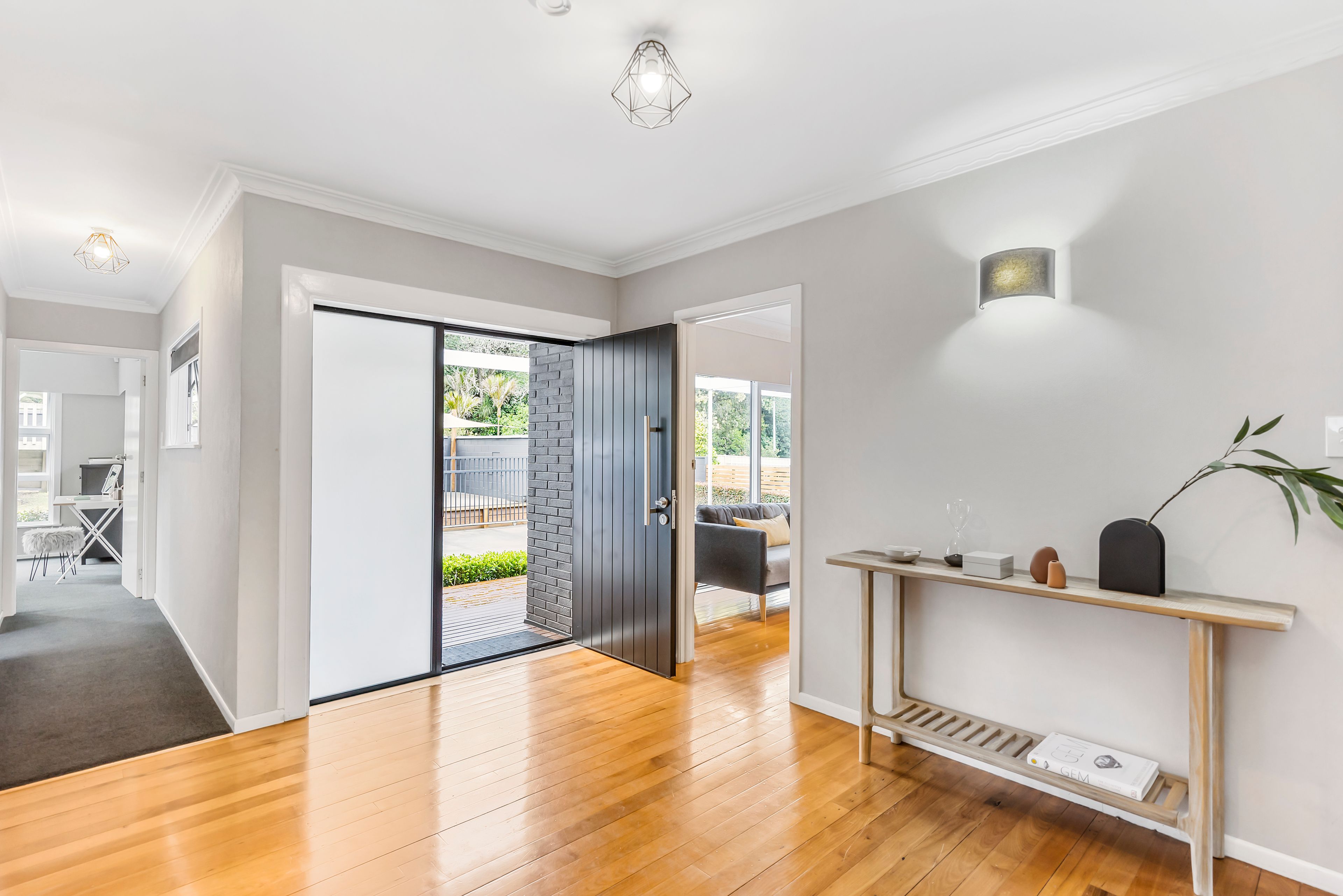 106 Grande Vue Road, Hill Park, Manukau City