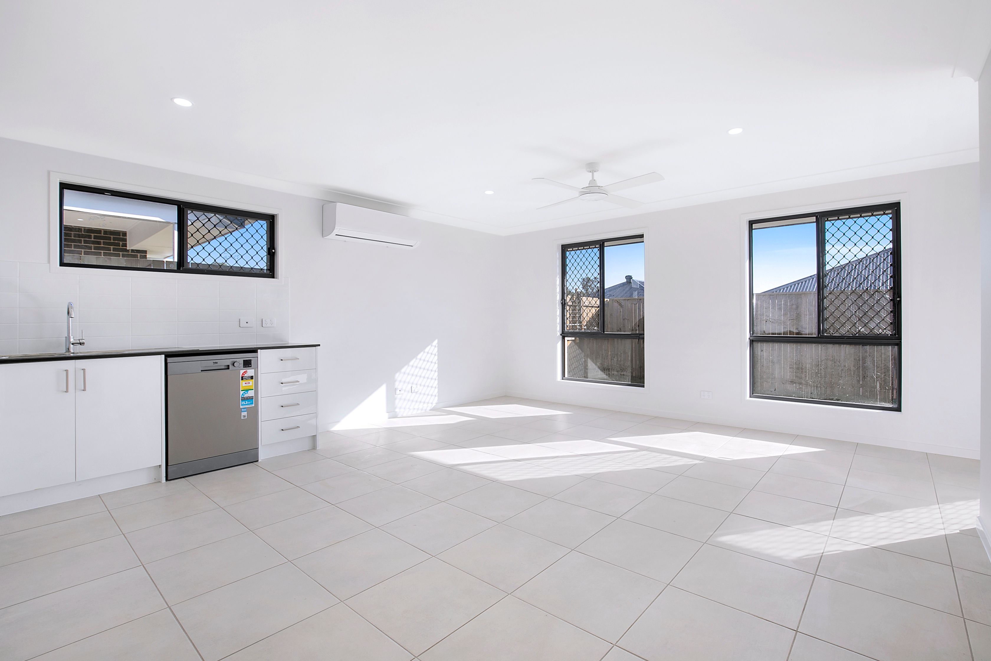 12a Pleasant Street, Morayfield, QLD 4506