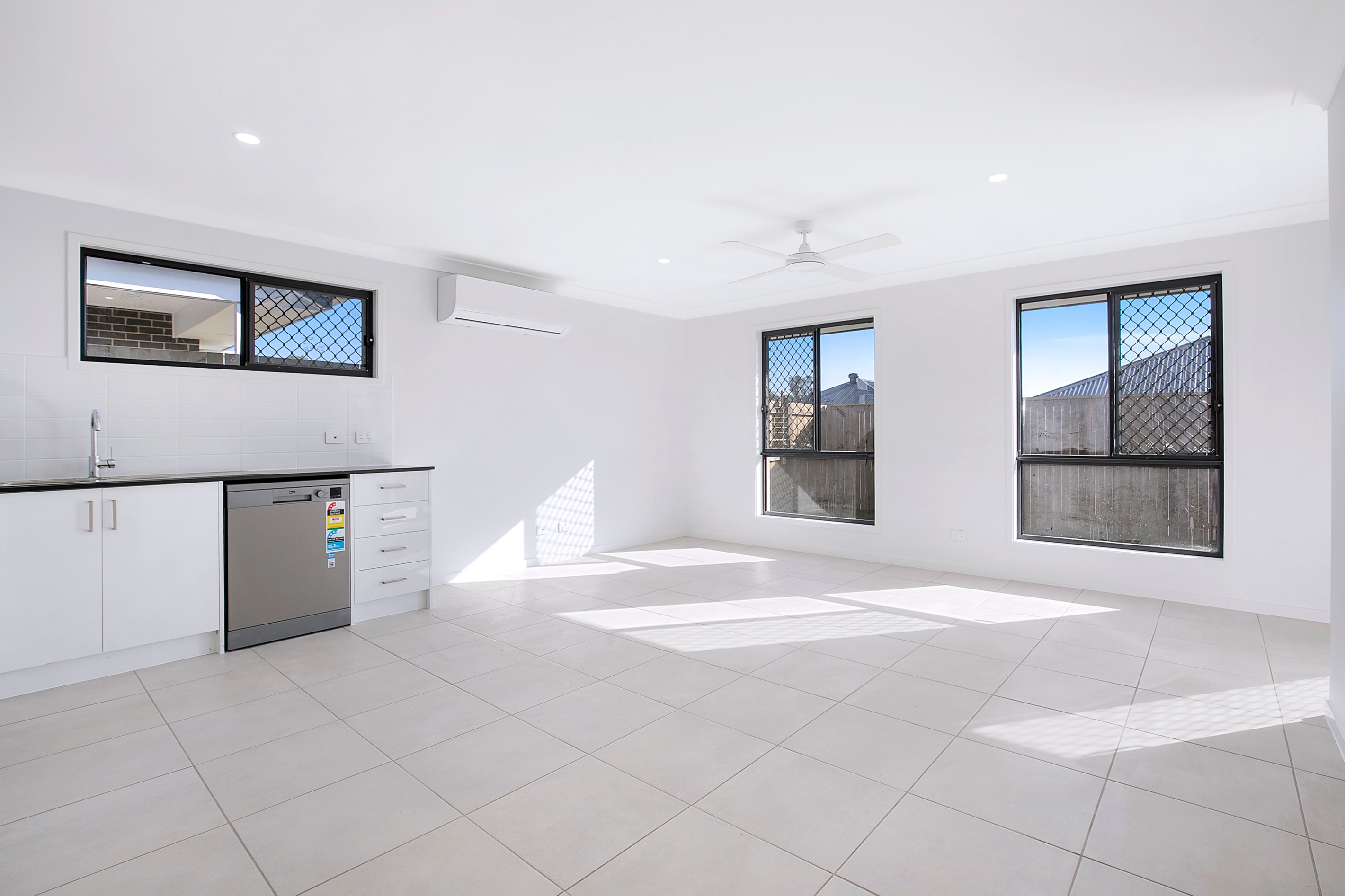 12a Pleasant Street, Morayfield, QLD 4506