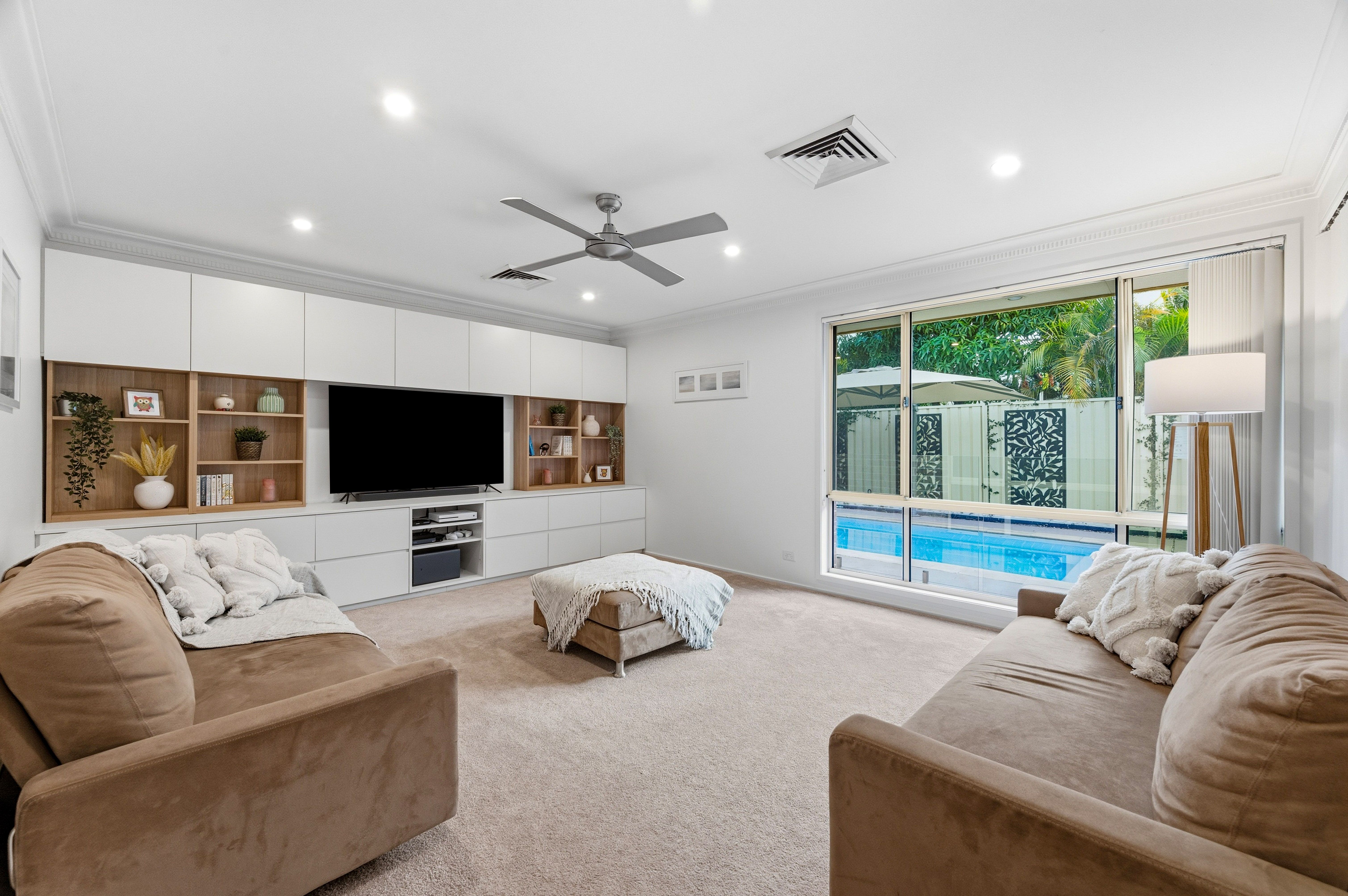 2 Lang Place, Glenmore Park, NSW