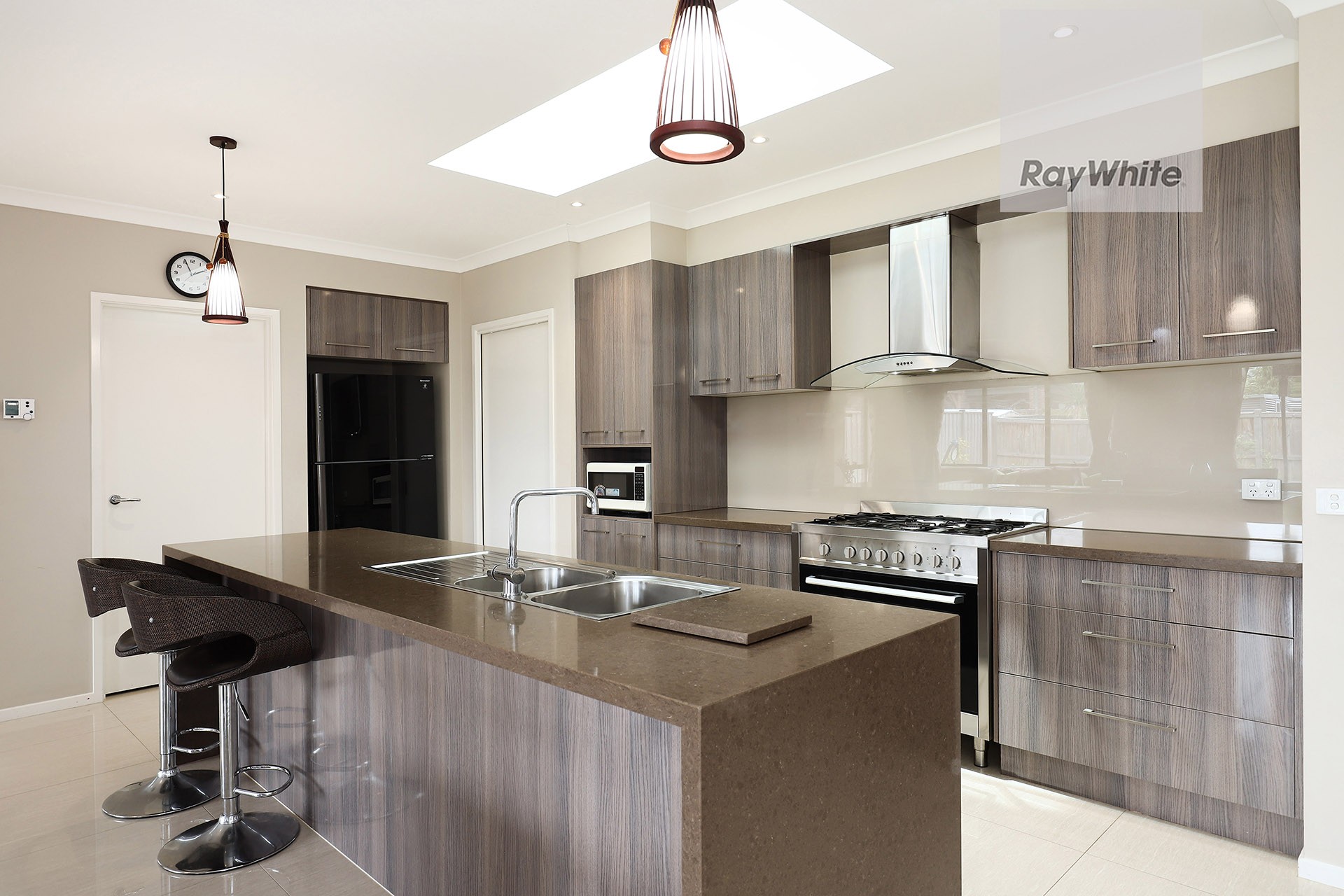 23 Buttercup Drive, Greenvale, VIC 3059