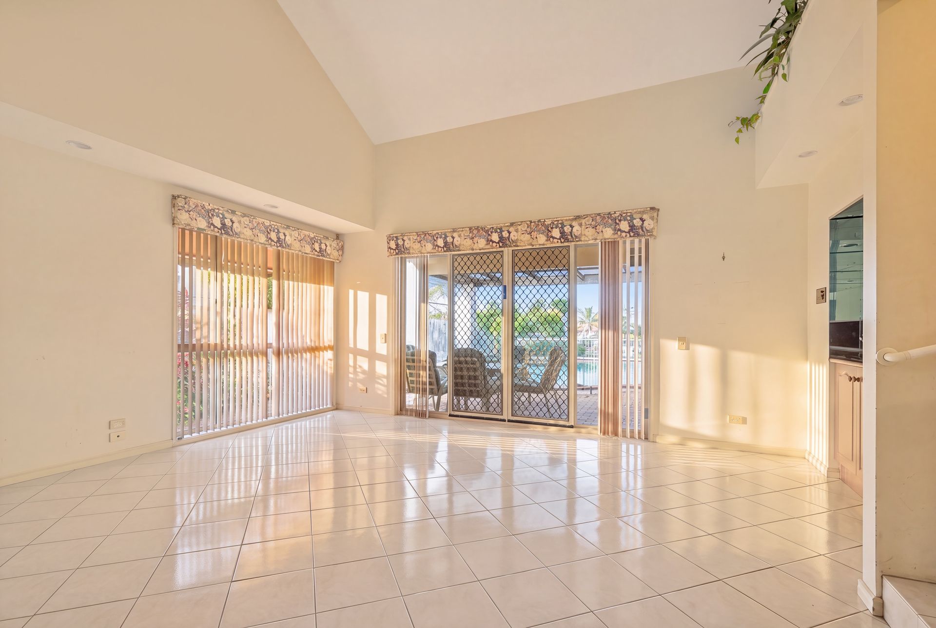 141 Pebble Beach Drive — photo 9 of 28