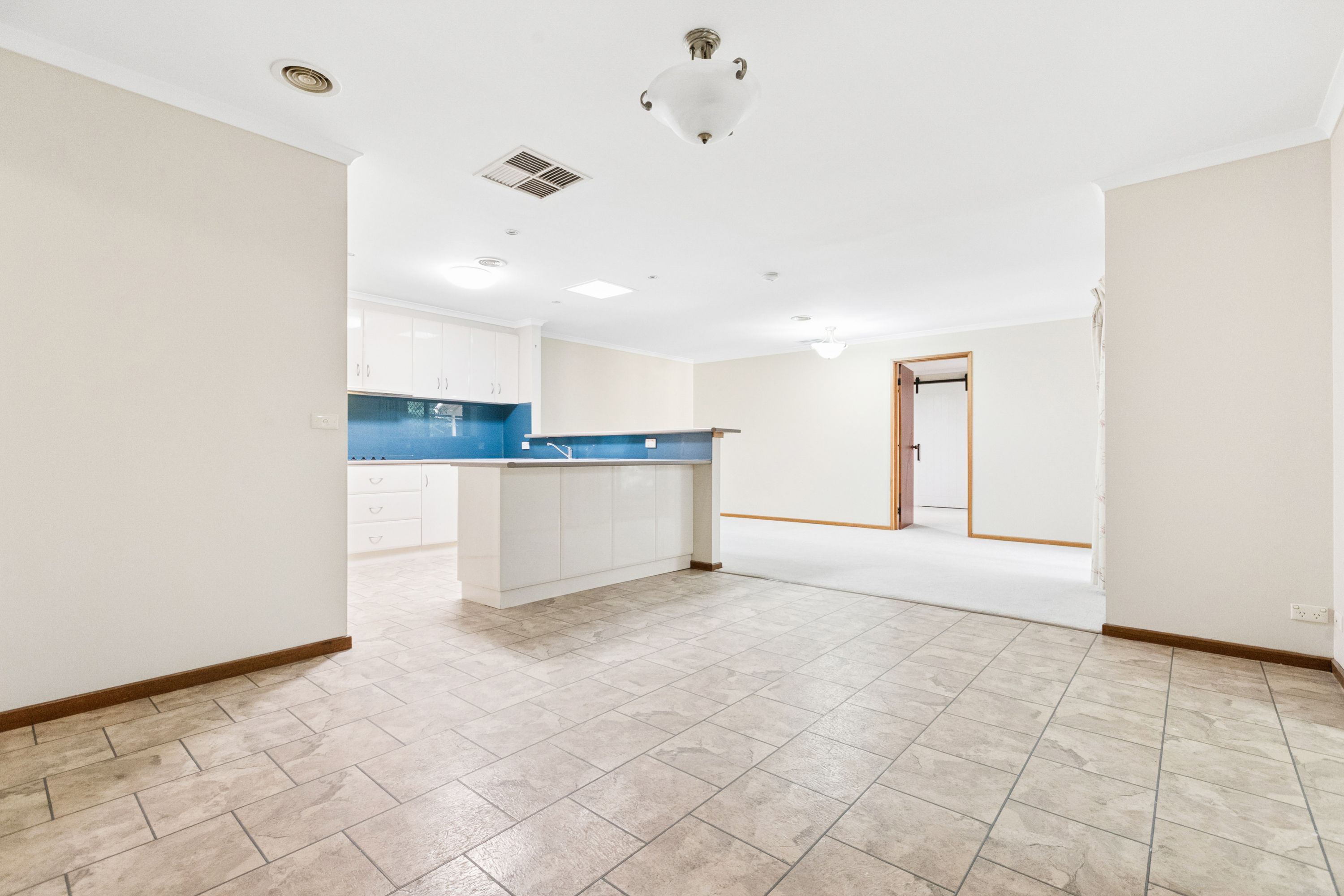21 Homestead Court — photo 11 of 30