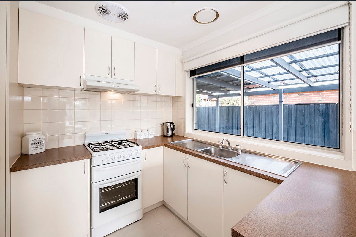 2/9 Fairfield Street, Cranbourne, VIC 3977
