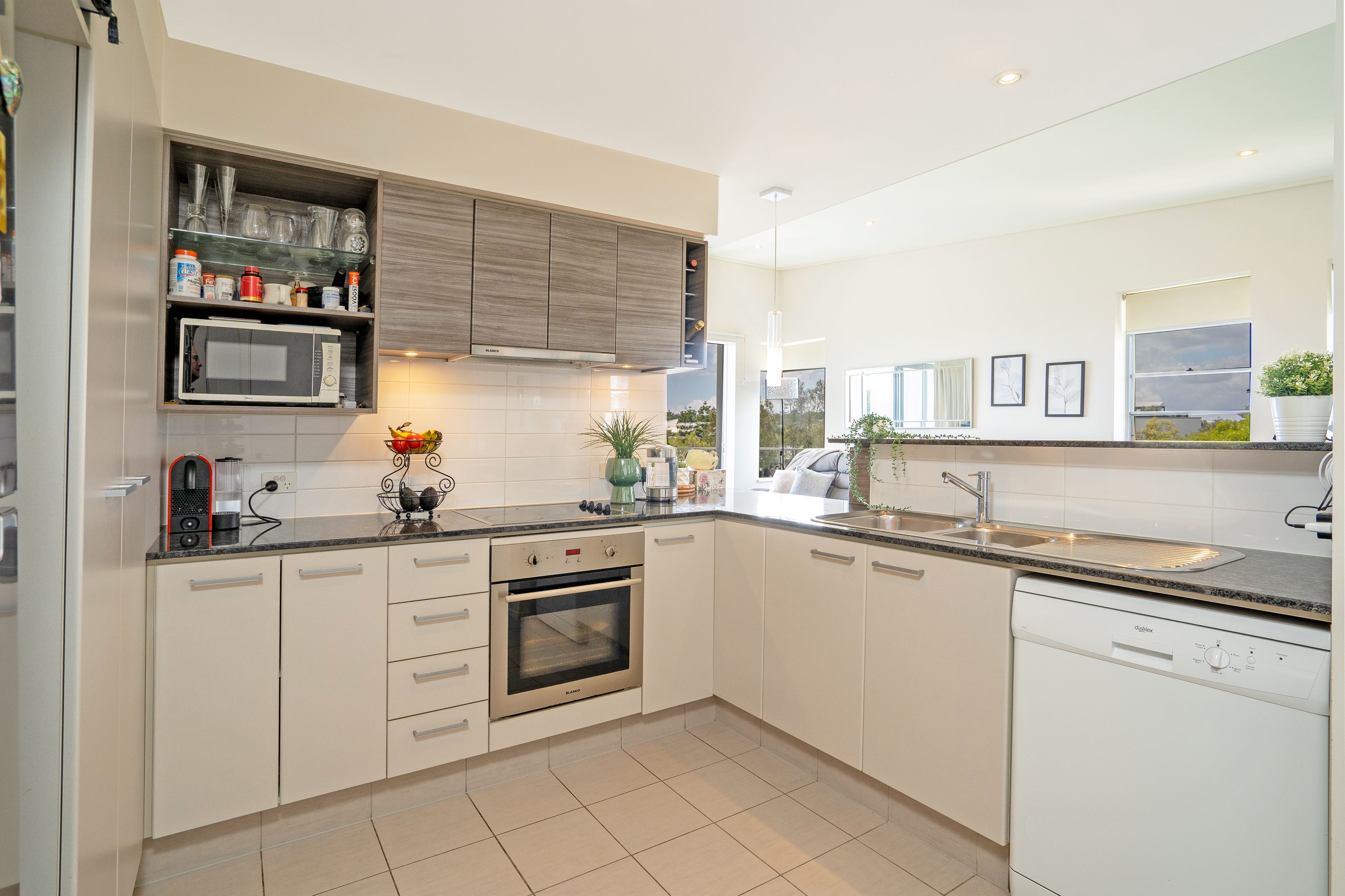 220/50 Riverwalk Avenue, Robina, QLD 4226