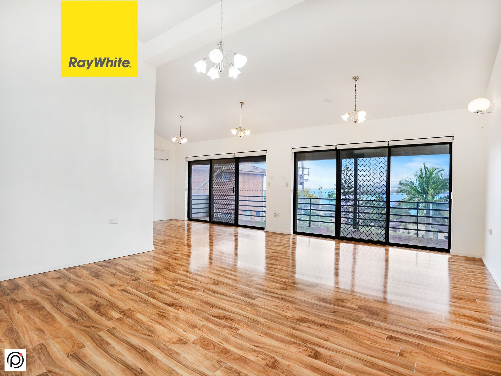 1/60 Hassan Street, Lake Heights, NSW 2502