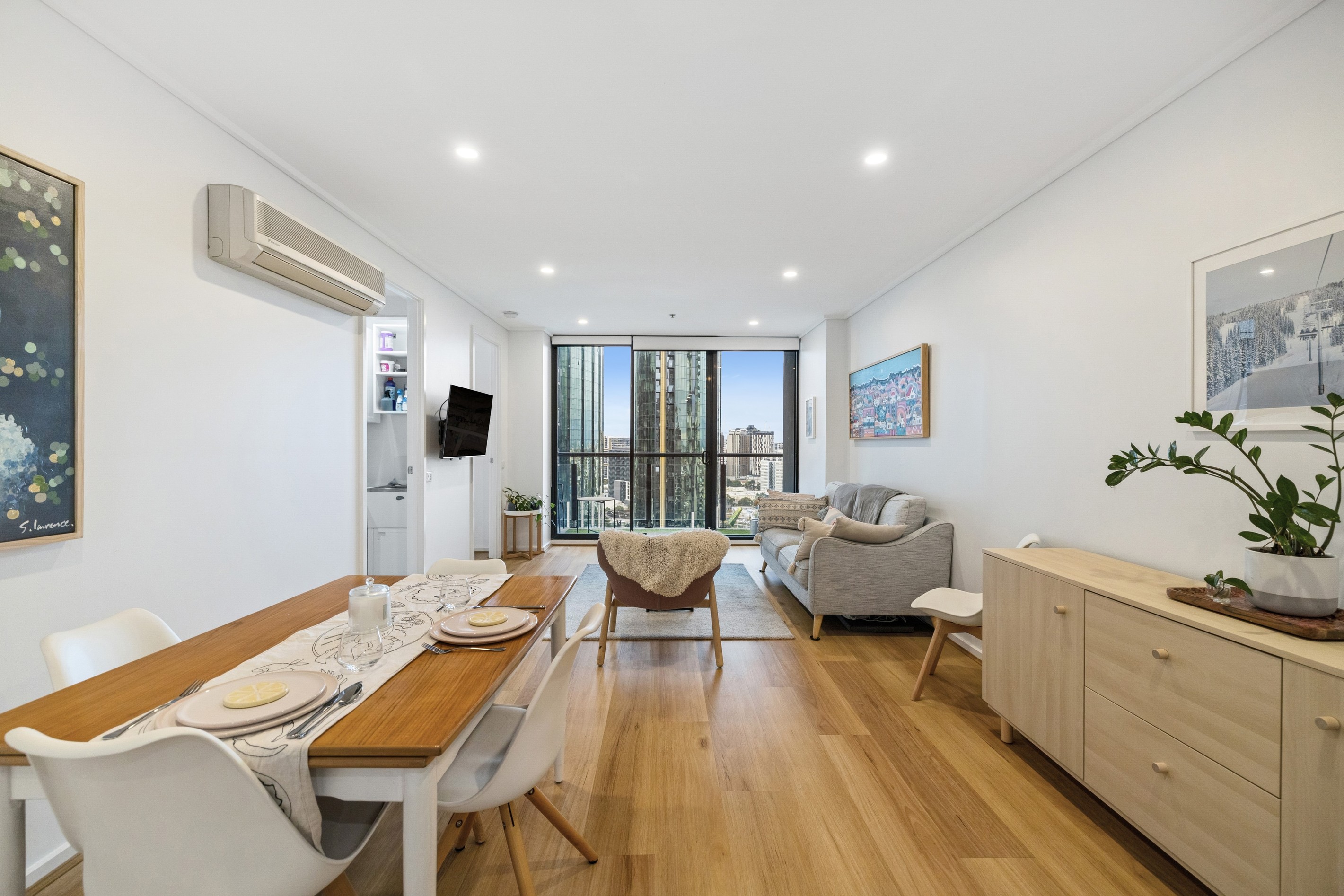 215/183 City Road, Southbank, VIC 3006
