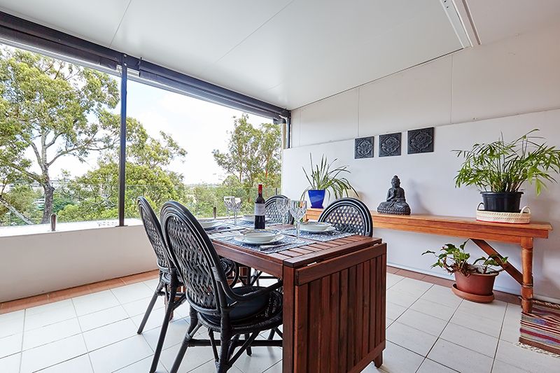 17 Rosecliffe Street, Highgate Hill QLD 4101