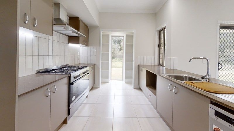 81 Dobson Road, Clear Mountain, QLD 4500