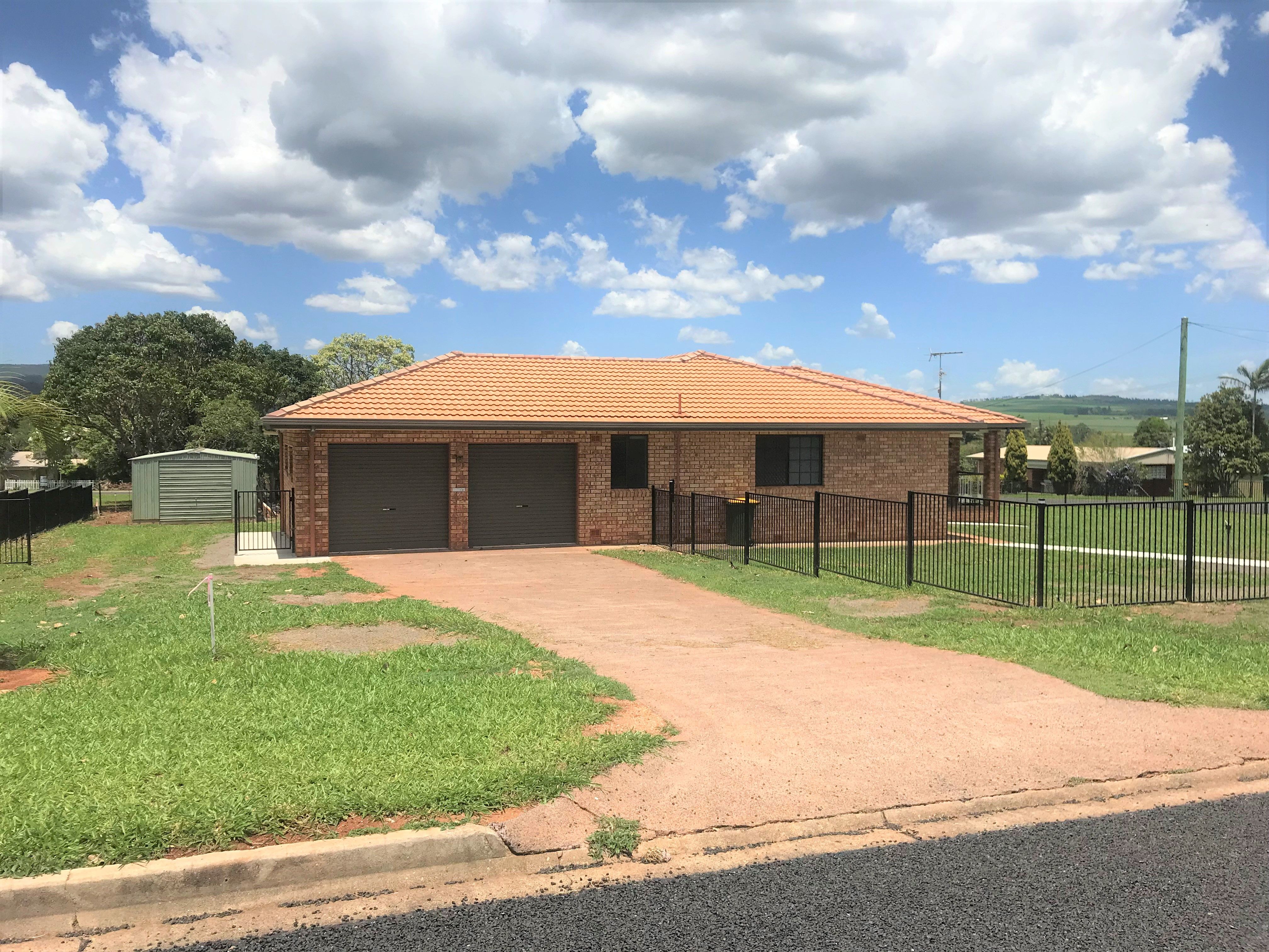 1 Finch Street, Atherton, QLD 4883