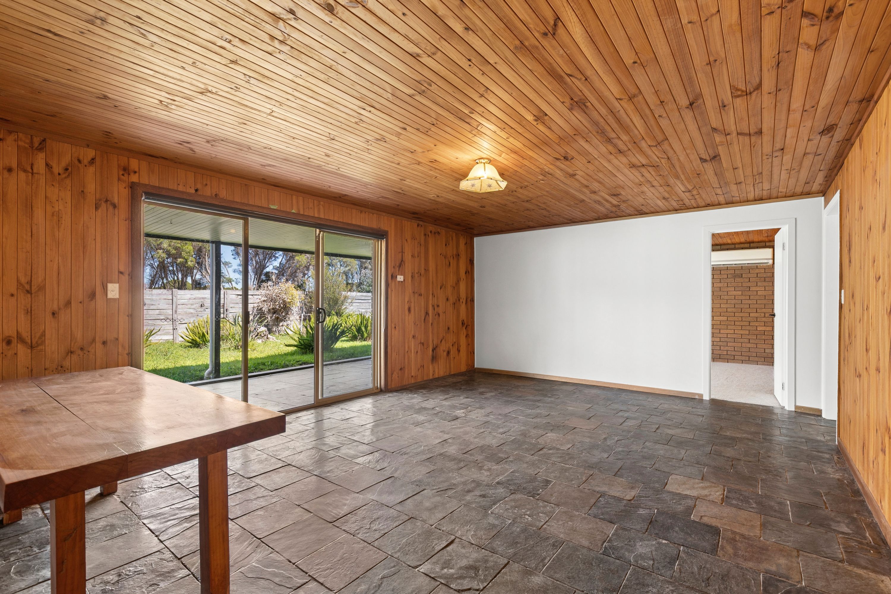 40 Rees Road — photo 12 of 16