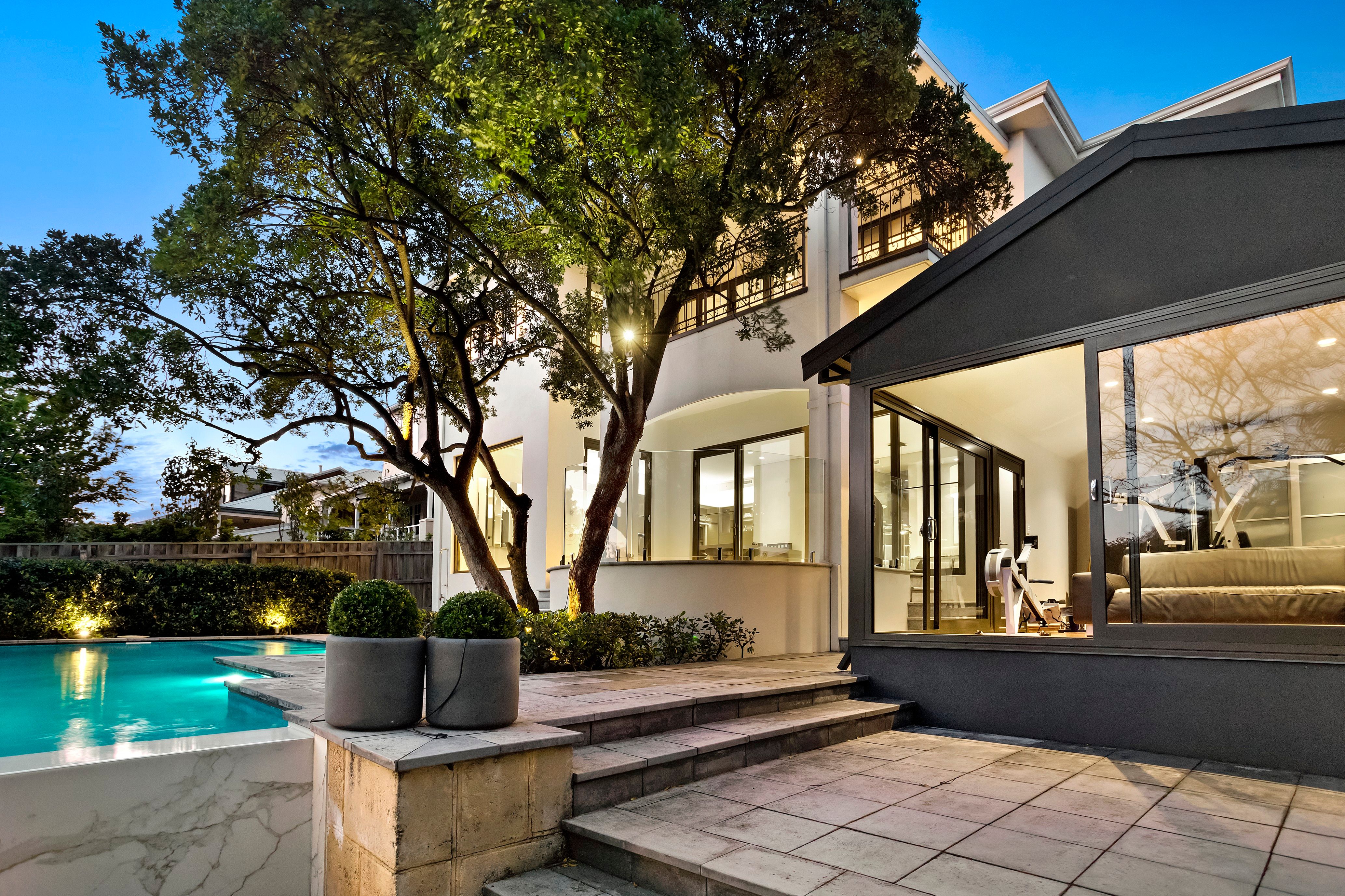14 Cornwall Street, Swanbourne, WA 6010