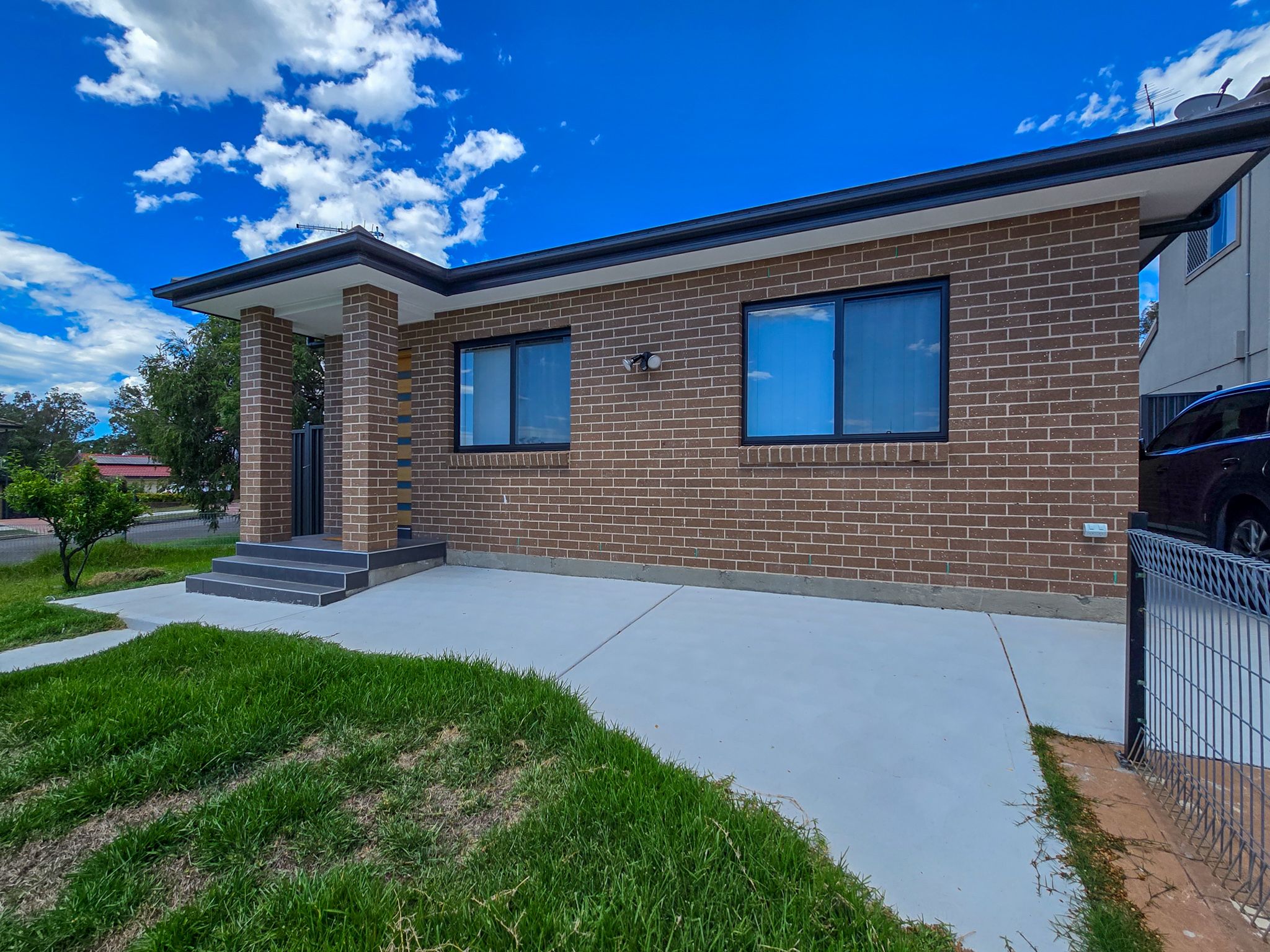 1a Nigel Place, Macquarie Fields, NSW 2564