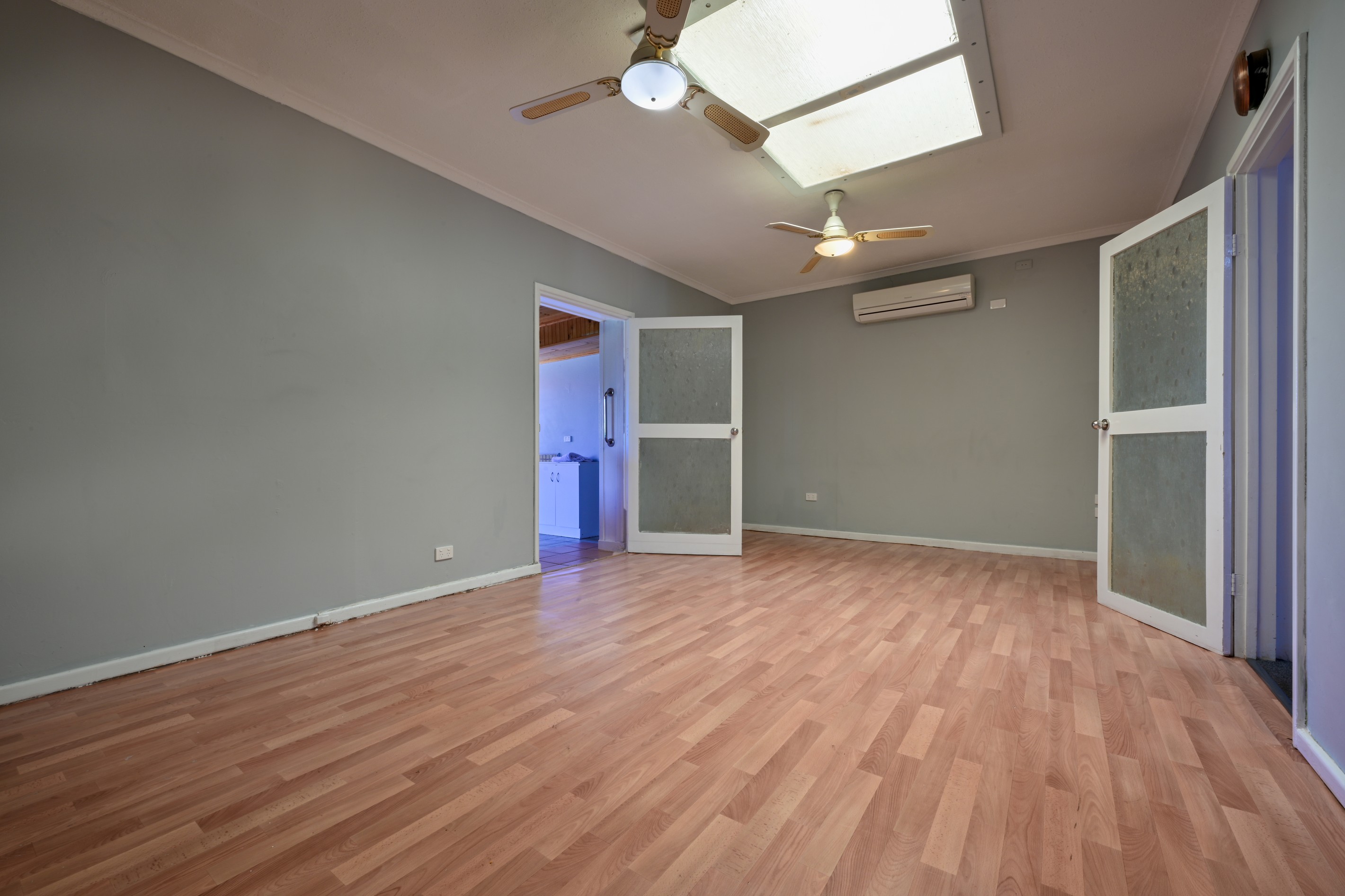 13 McDouall Stuart Avenue, Whyalla Stuart, SA 5608