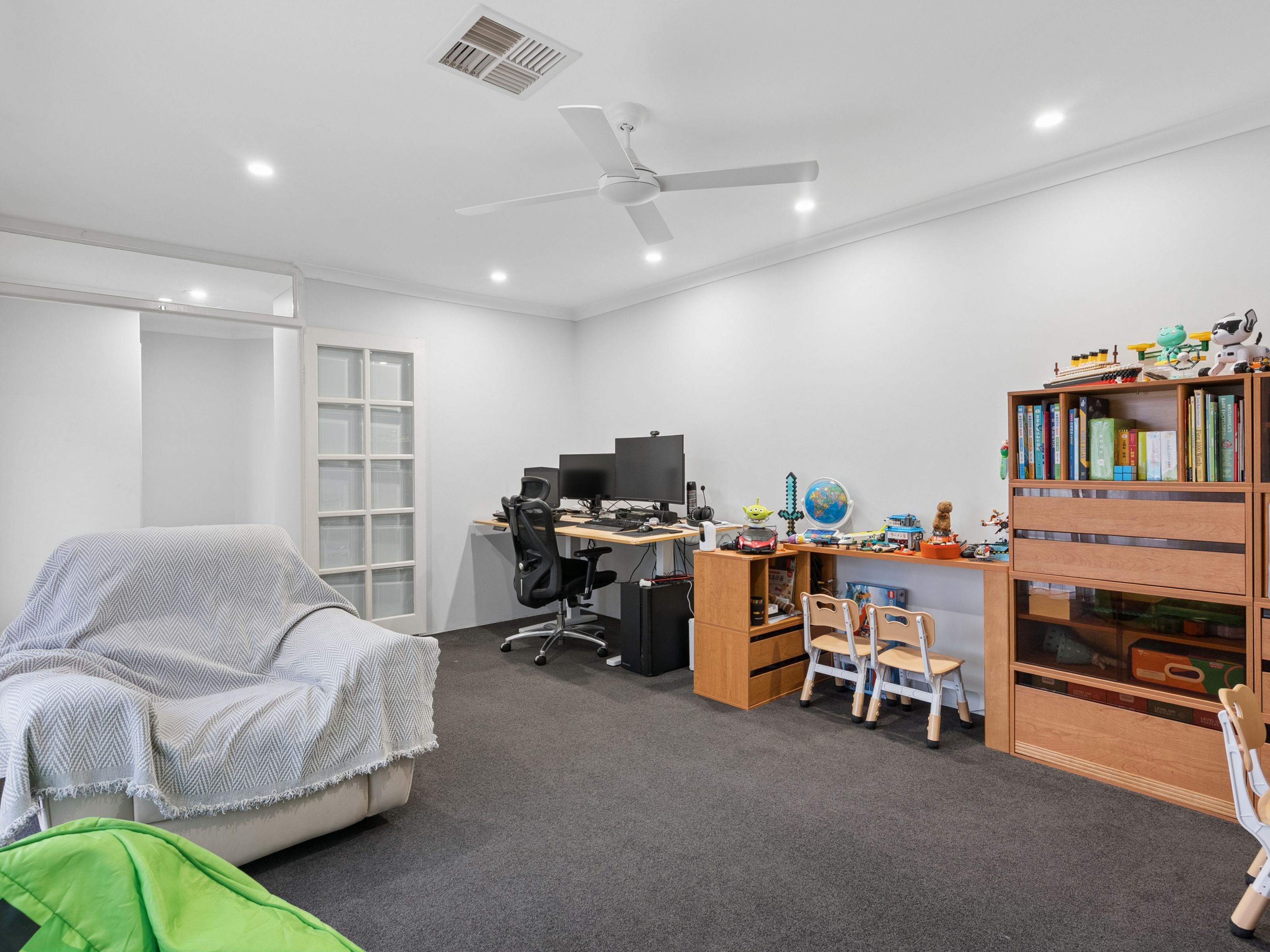 17 Corry Street — photo 8 of 30