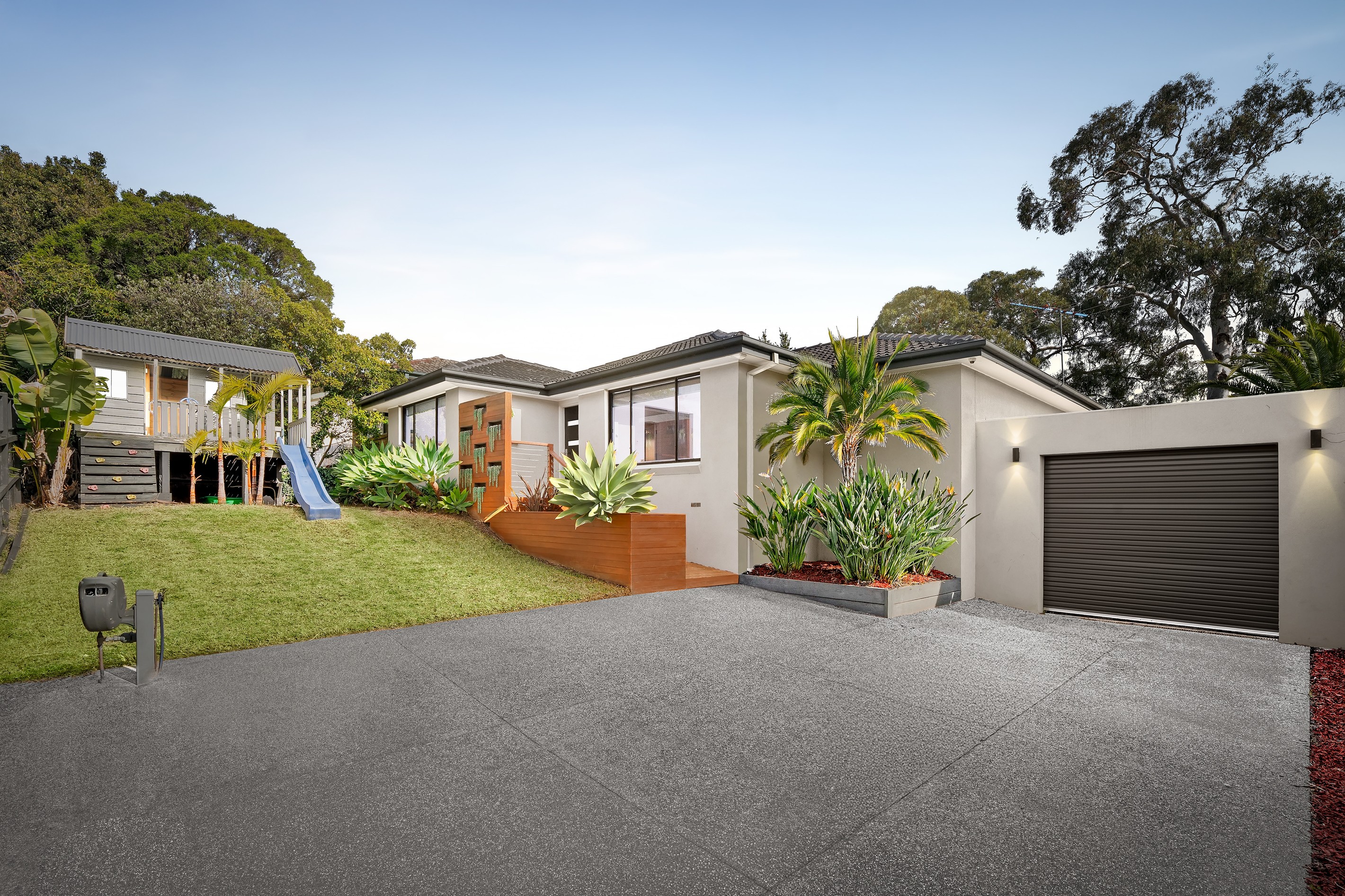11 Kentwood Road, Macleod, VIC 3085
