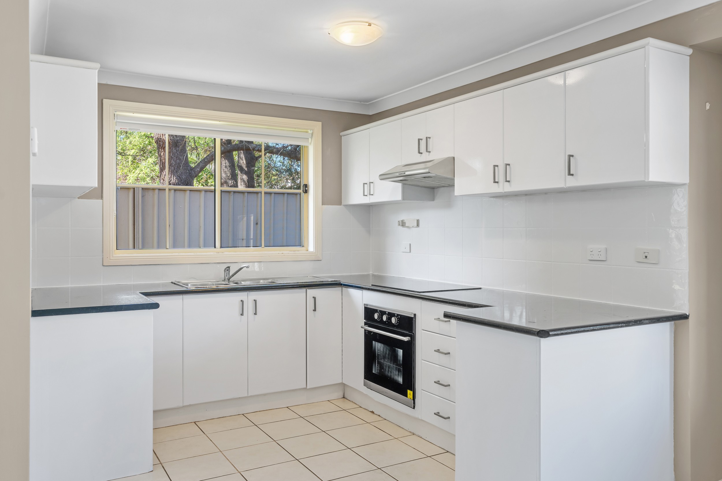 2/6-8 George Street, Kingswood, NSW 2747
