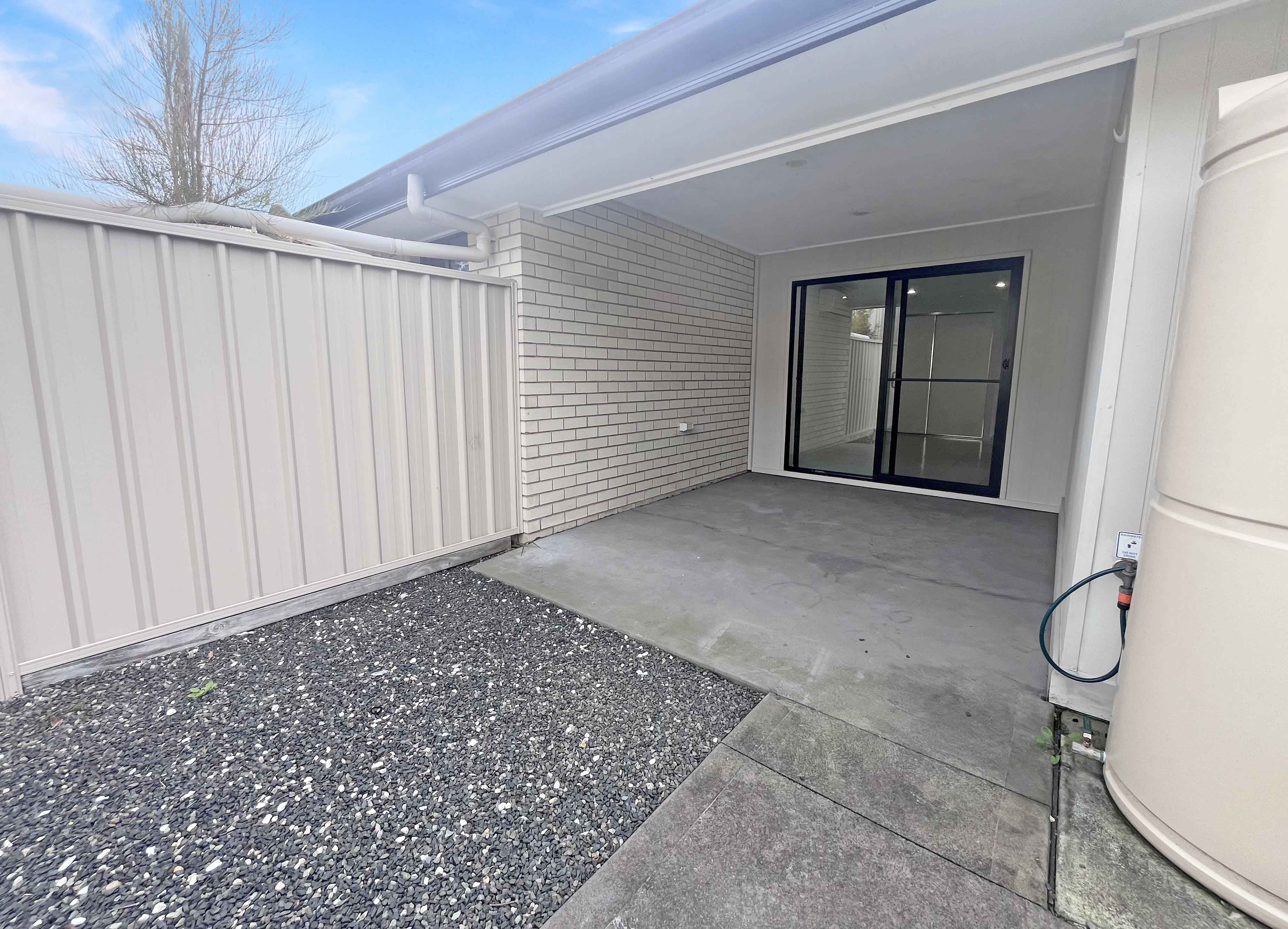 14b Mornington Circuit — photo 8 of 8