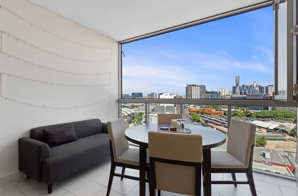 1082/16 Hamilton Place, Bowen Hills, QLD 4006