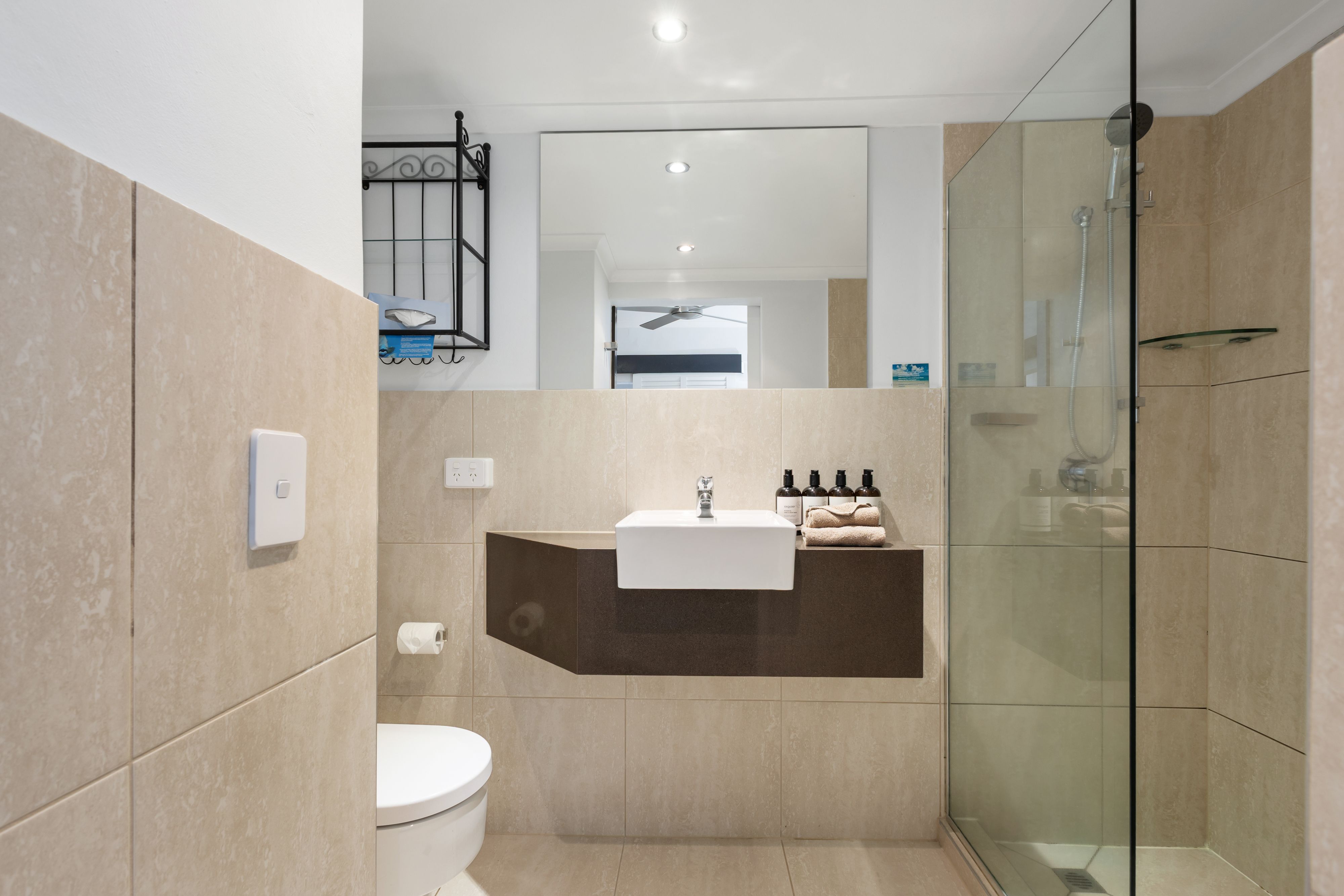 16/41 Macrossan Street — photo 6 of 24