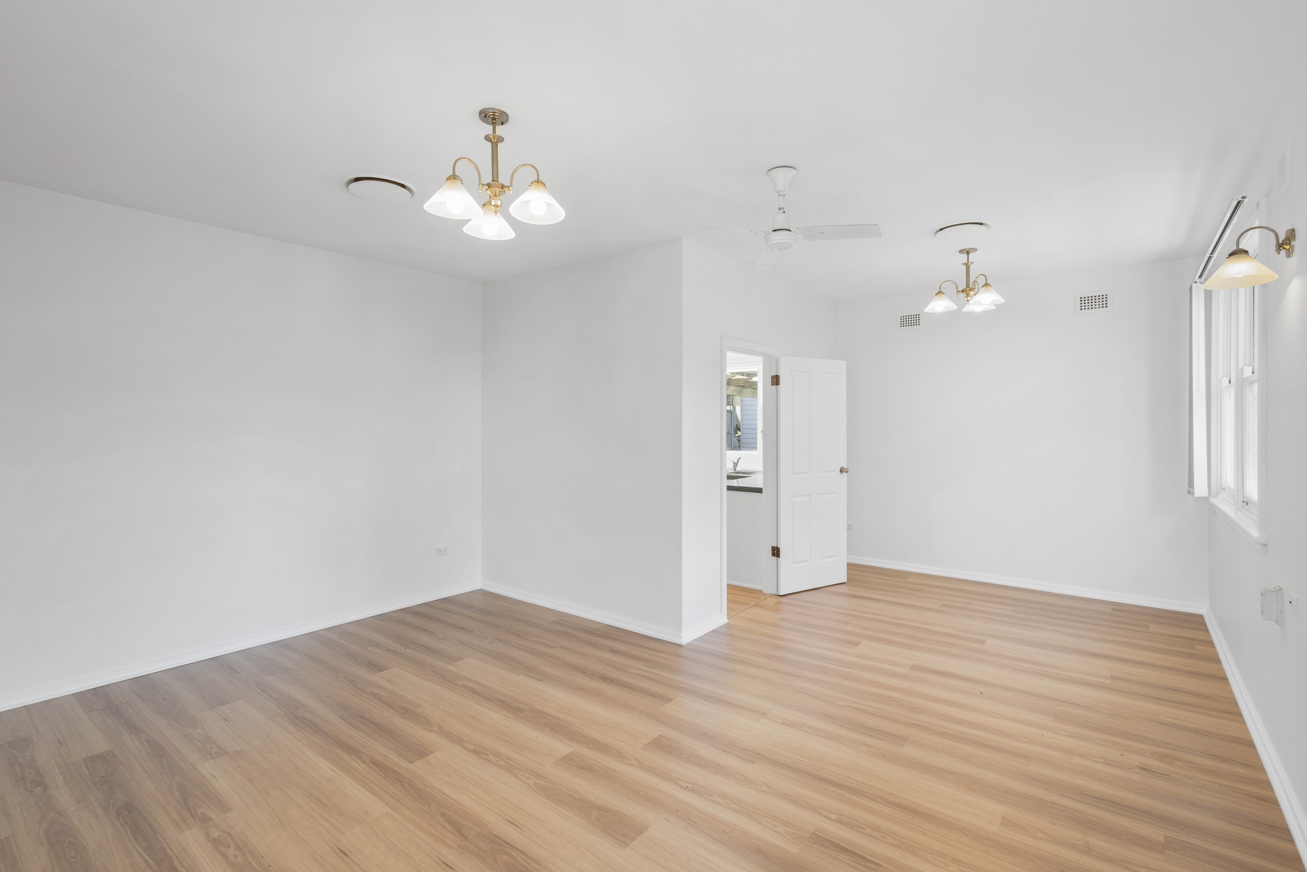 32 Cripps Avenue, Kingsgrove, NSW 2208